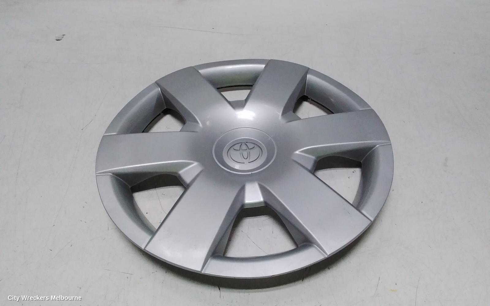 TOYOTA HIACE WHEEL COVER/HUB CAP, TRH/KDH 03/2005 - 04/2019 - Image 1