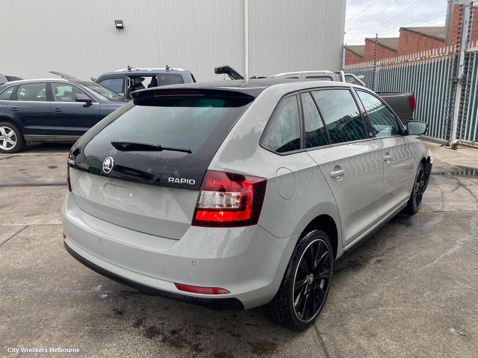 SKODA RAPID LEFT REAR DOOR WINDOW, NH, 05/2014 - 12/2020 - Image 3