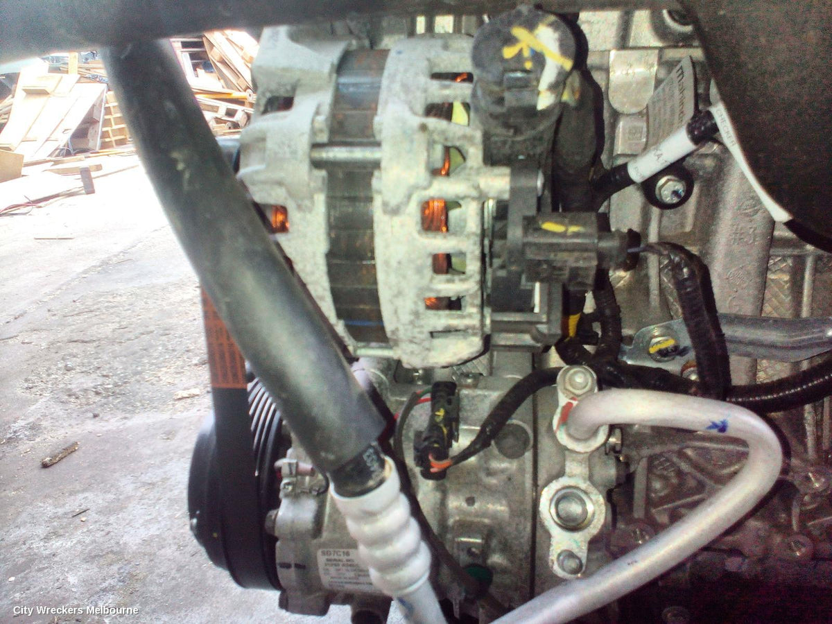 MAHINDRA XUV700 ALTERNATOR, W601, PETROL, 2.0, TURBO, 01/2023 ONWARDS - Image 1