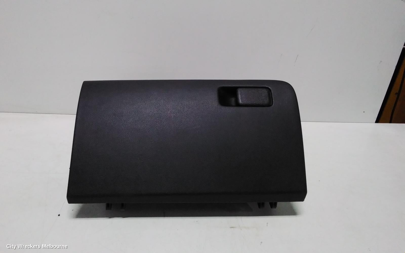 KIA CERATO GLOVE BOX, BD, 04/2018 - 09/2024 - Image 1