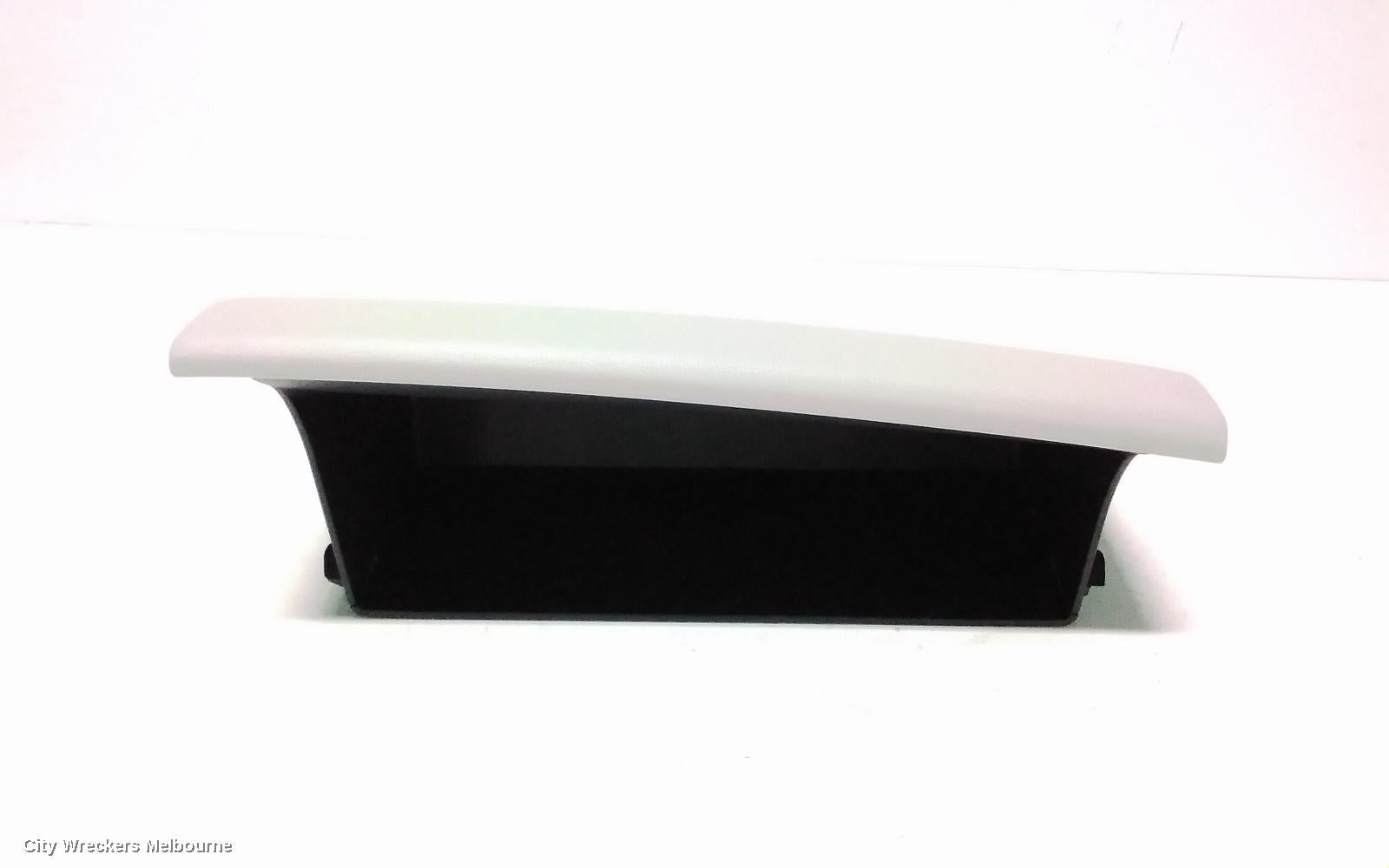 KIA CARNIVAL/GRAND CARNIVAL GLOVE BOX, KA4, 10/2020 ONWARDS - Image 3