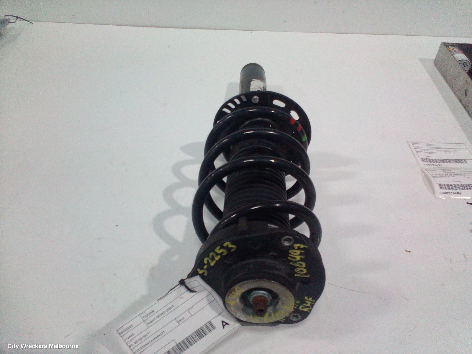 VOLKSWAGEN TIGUAN RIGHT FRONT STRUT, 5N, 05/2008 - 06/2011 - Image 2