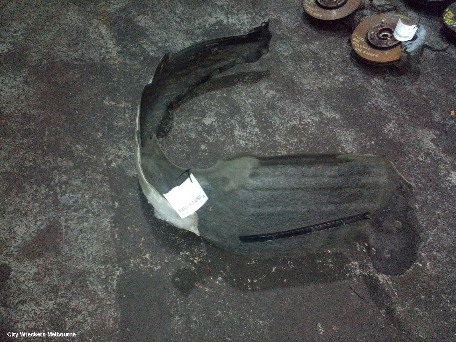 TOYOTA RAV4 RIGHT GUARD LINER, XA40, 12/2012 - 11/2018 - Image 2