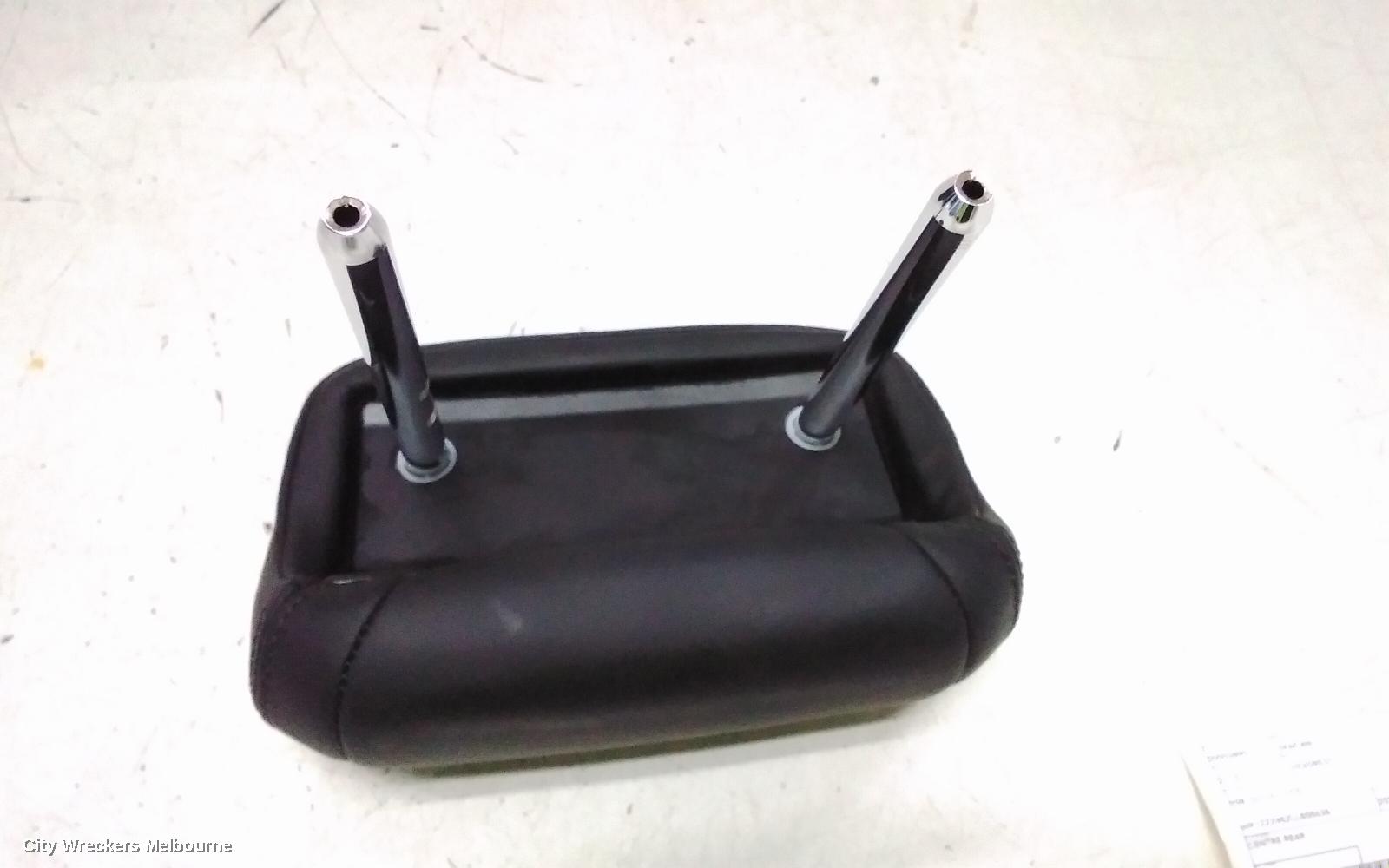 PORSCHE MACAN HEADREST, 95B, 06/2014 - 12/2025 - Image 2