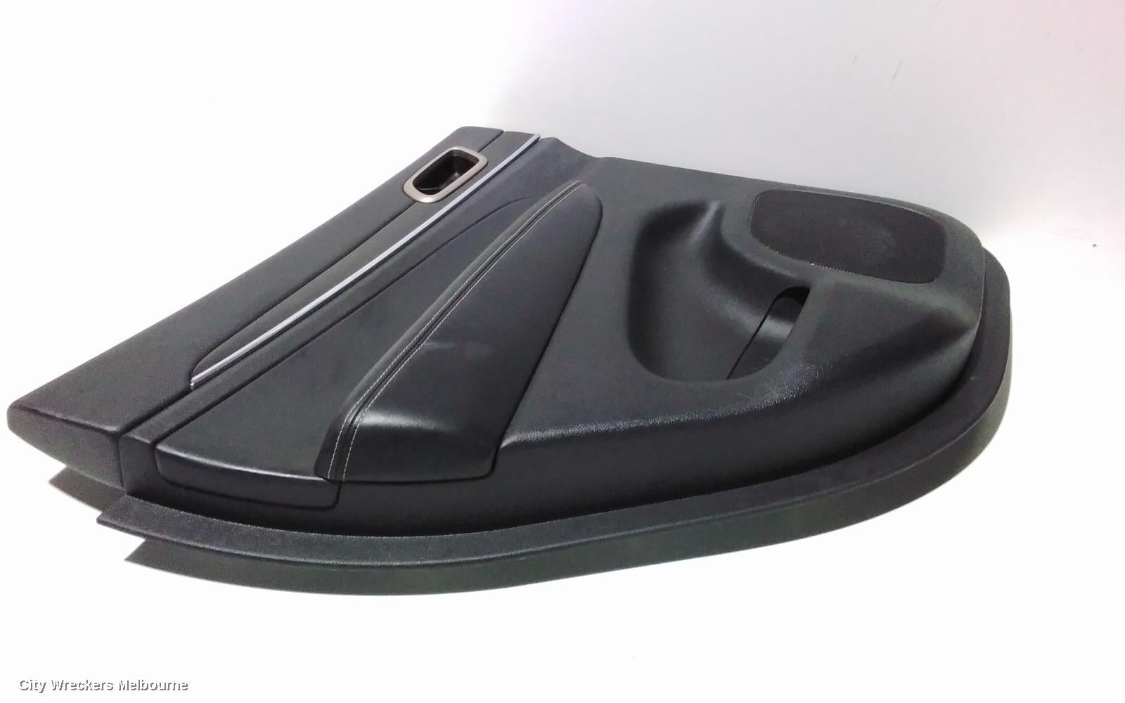 JEEP GRANDCHEROKEE DOOR TRIM, LH REAR, WK, LEATHER, 10/2010 ONWARDS - Image 1