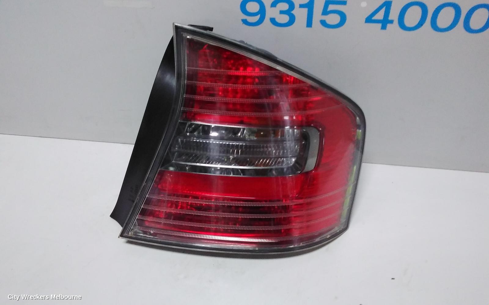 SUBARU LIBERTY RIGHT TAILLIGHT, 4TH GEN, SEDAN, CLEAR TYPE, 4 BULB, 09/2003 - 06/2006 - Image 3