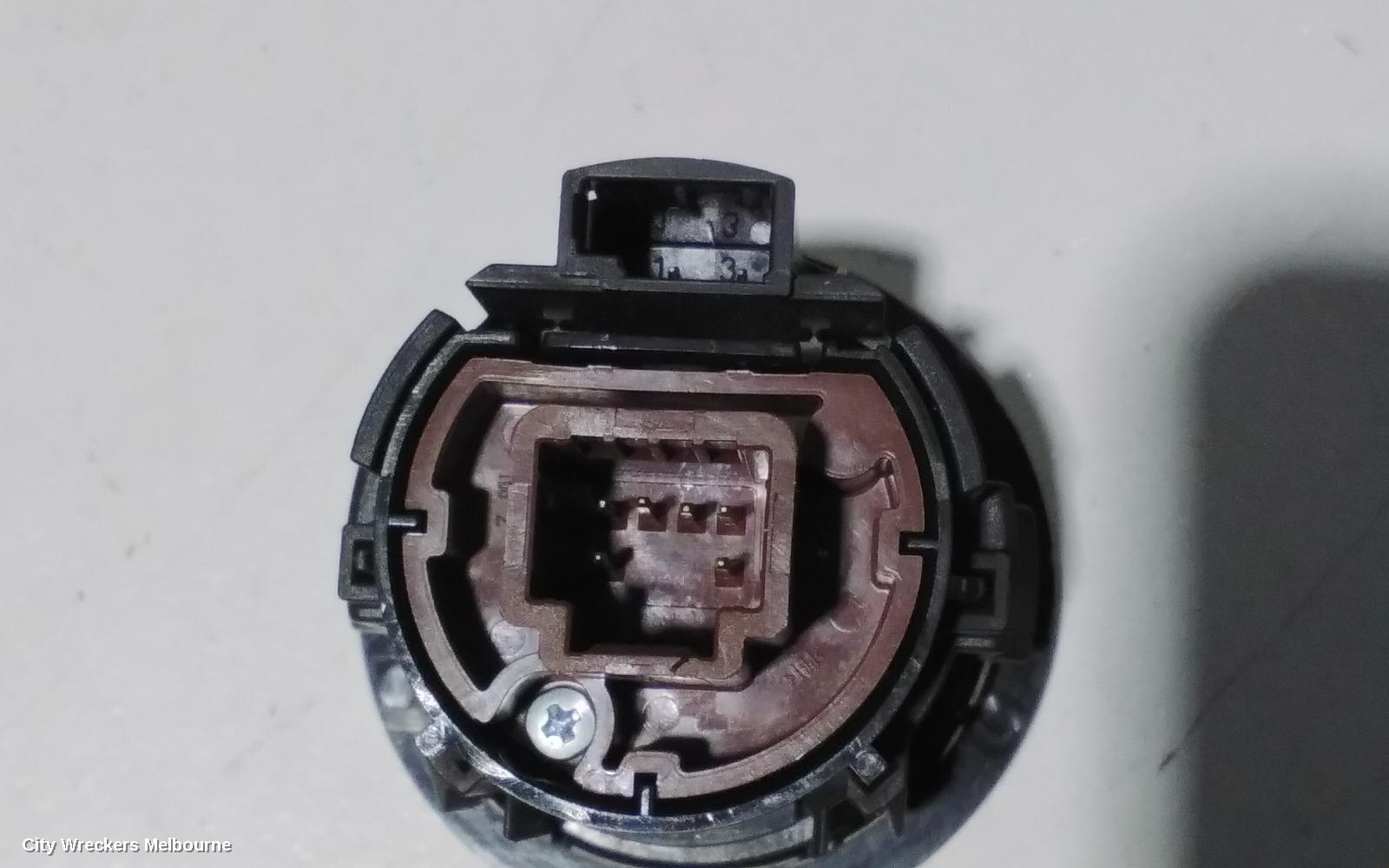 NISSAN PATHFINDER, R52, 06/2013 - 04/2021, START STOP BUTTON: 79759 - Image 2