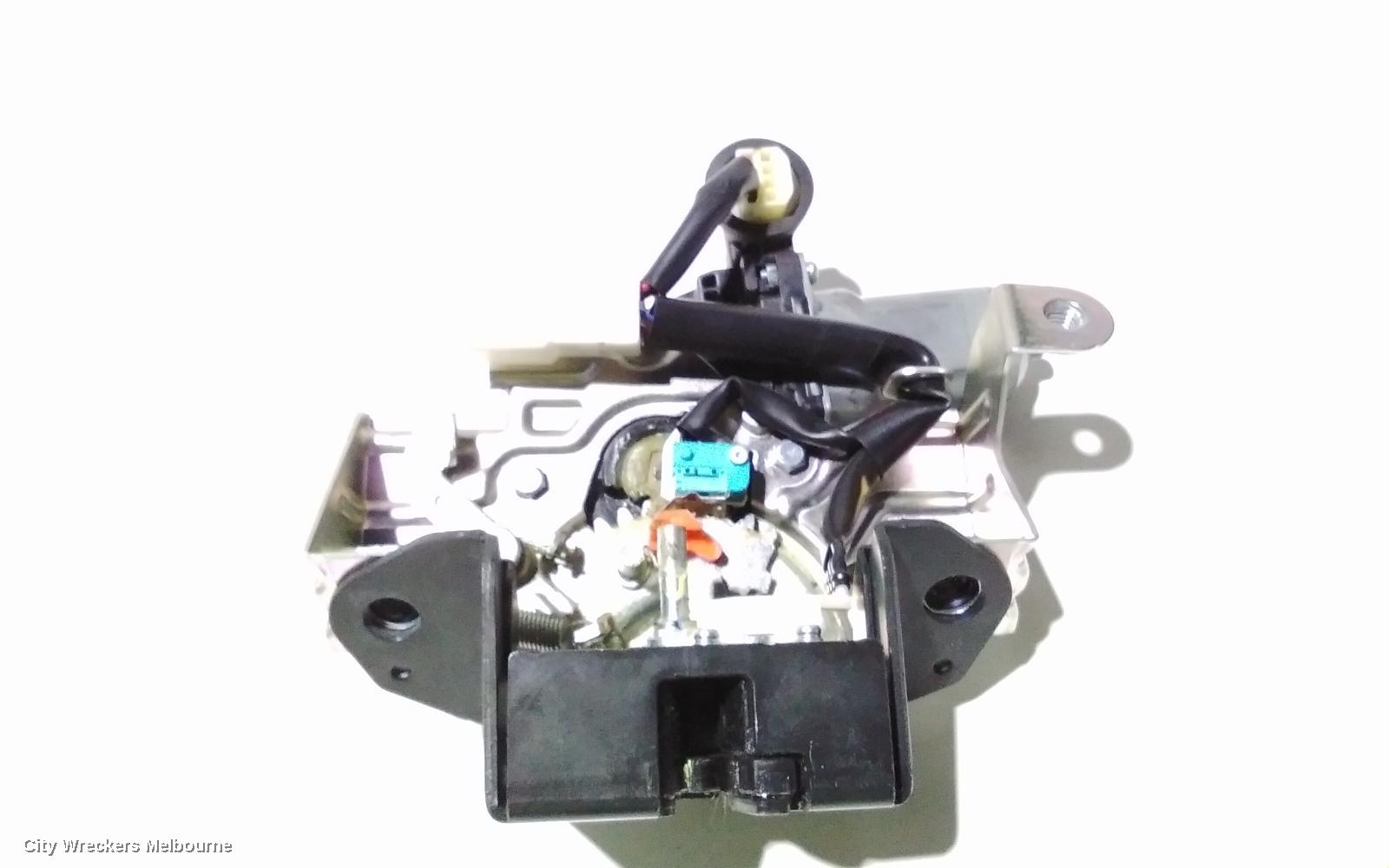 SUBARU OUTBACK TAILGATE REGULATOR, 6TH GEN, 08/2014 - 12/2020 - Image 2