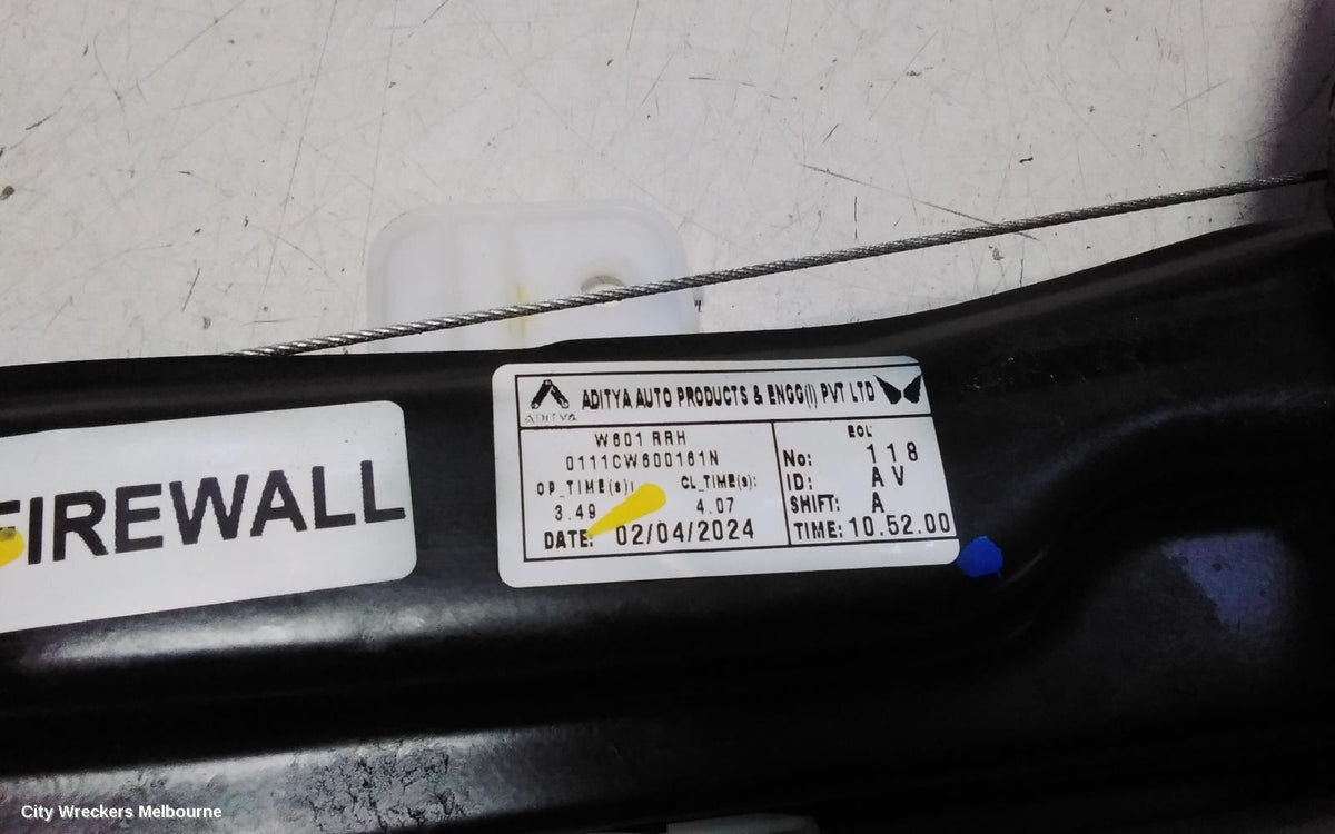 MAHINDRA XUV700 RIGHT REAR WND REG/MOTOR, W601, 01/2023 ONWARDS - Image 2