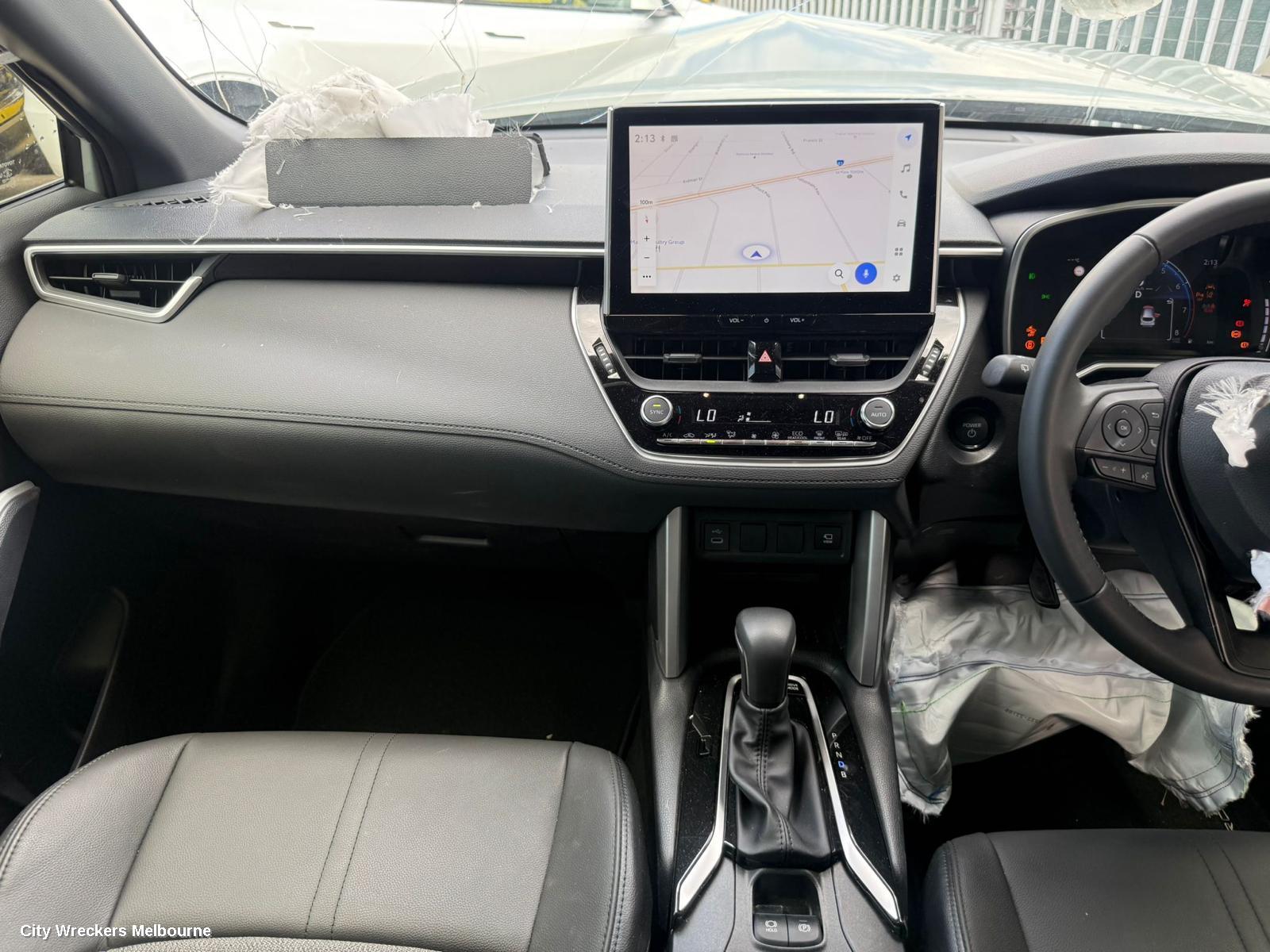 TOYOTA COROLLA CROSS RADIO/CD/DVD/SAT/TV, XG10, HEAD UNIT, W/ DISPLAY UNIT, 10.5IN TOUCHSCREEN, 01/2022 ONWARDS - Image 3