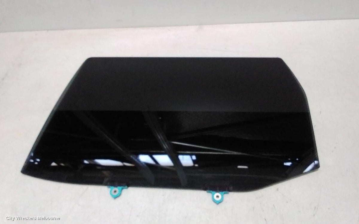 MITSUBISHI PAJERO LEFT REAR DOOR WINDOW, PRIVACY GLASS TYPE, QE, PAJERO SPORT, 10/2015 ONWARDS - Image 2
