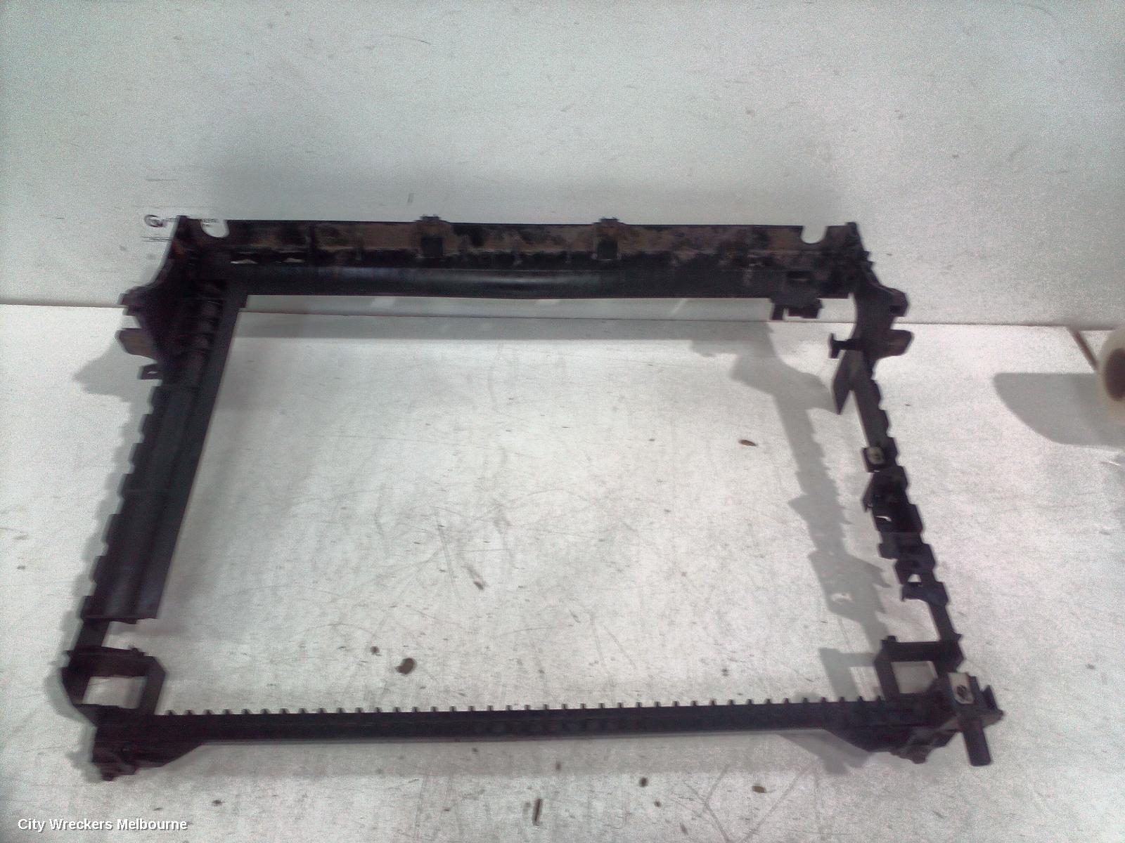 LAND ROVER RANGEROVER VELAR RADIATOR SUPPORT, L560, 05/2017 ONWARDS - Image 2