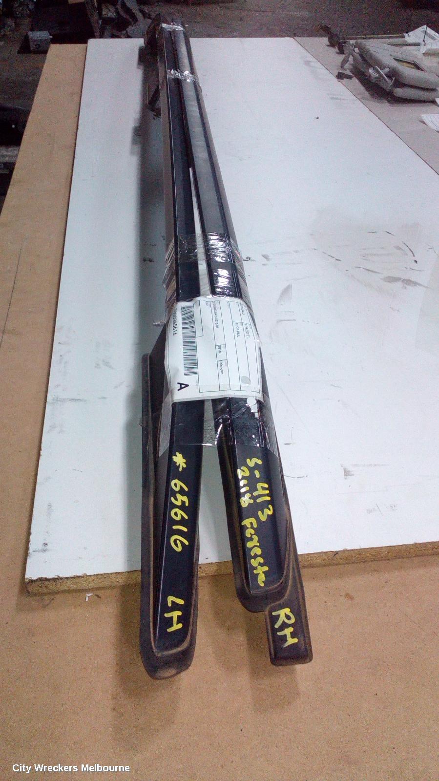 SUBARU FORESTER ROOF RAIL - Image 3