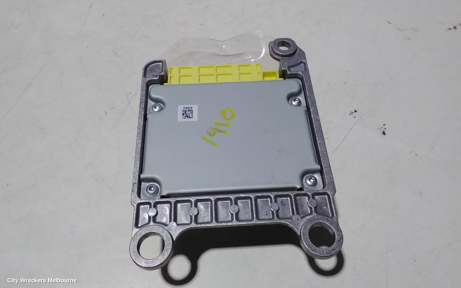 LEXUS IS250/IS250C AIRBAG MODULE/SENSOR, MODULE, GSE20R, 11/2005 - 12/2014 - Image 3