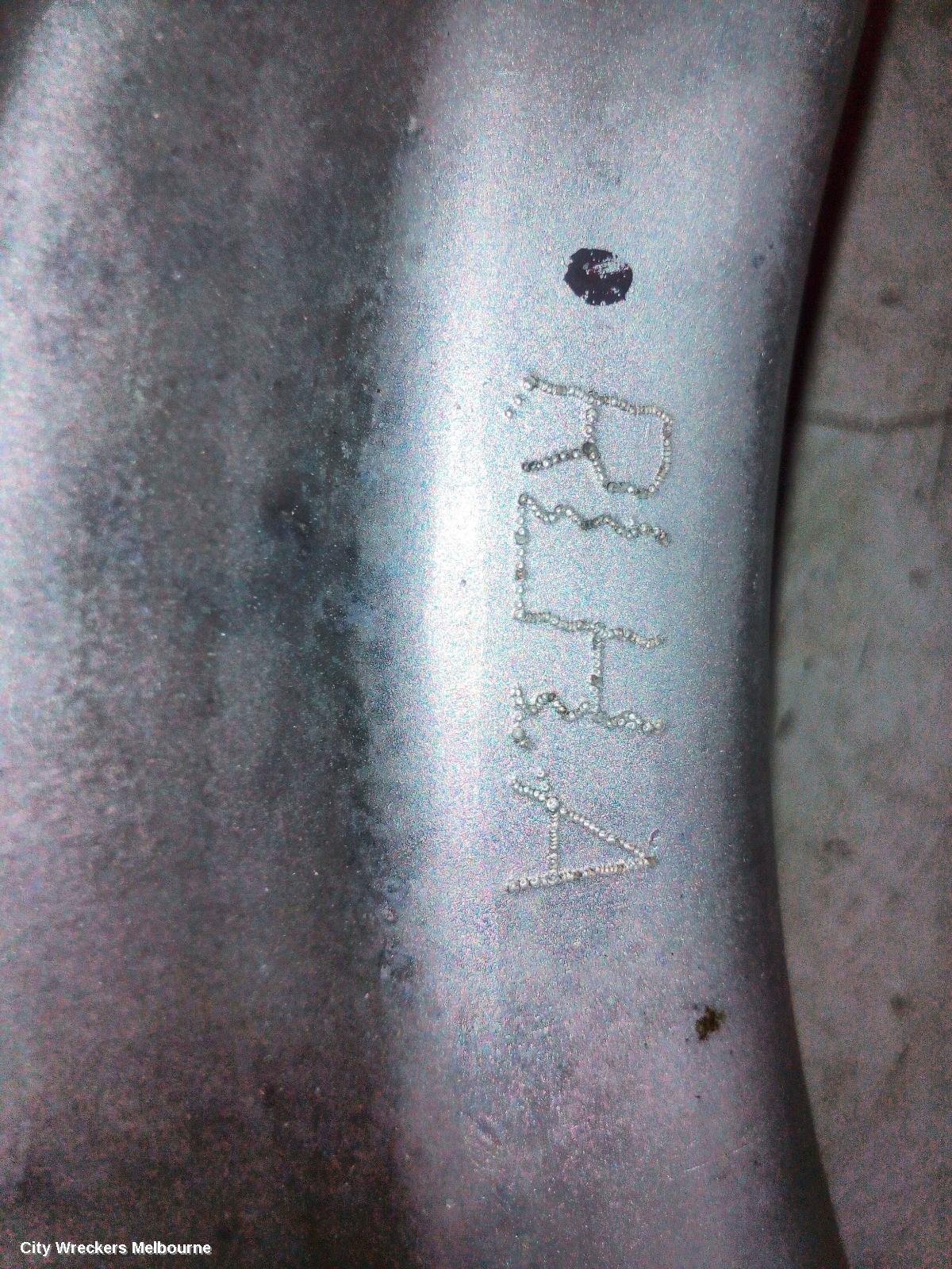 TESLA MODEL Y RIGHT FRONT LOWER CONTROL ARM, 1ST GEN, FRONT (STRAIGHT), 03/2022 ONWARDS - Image 3