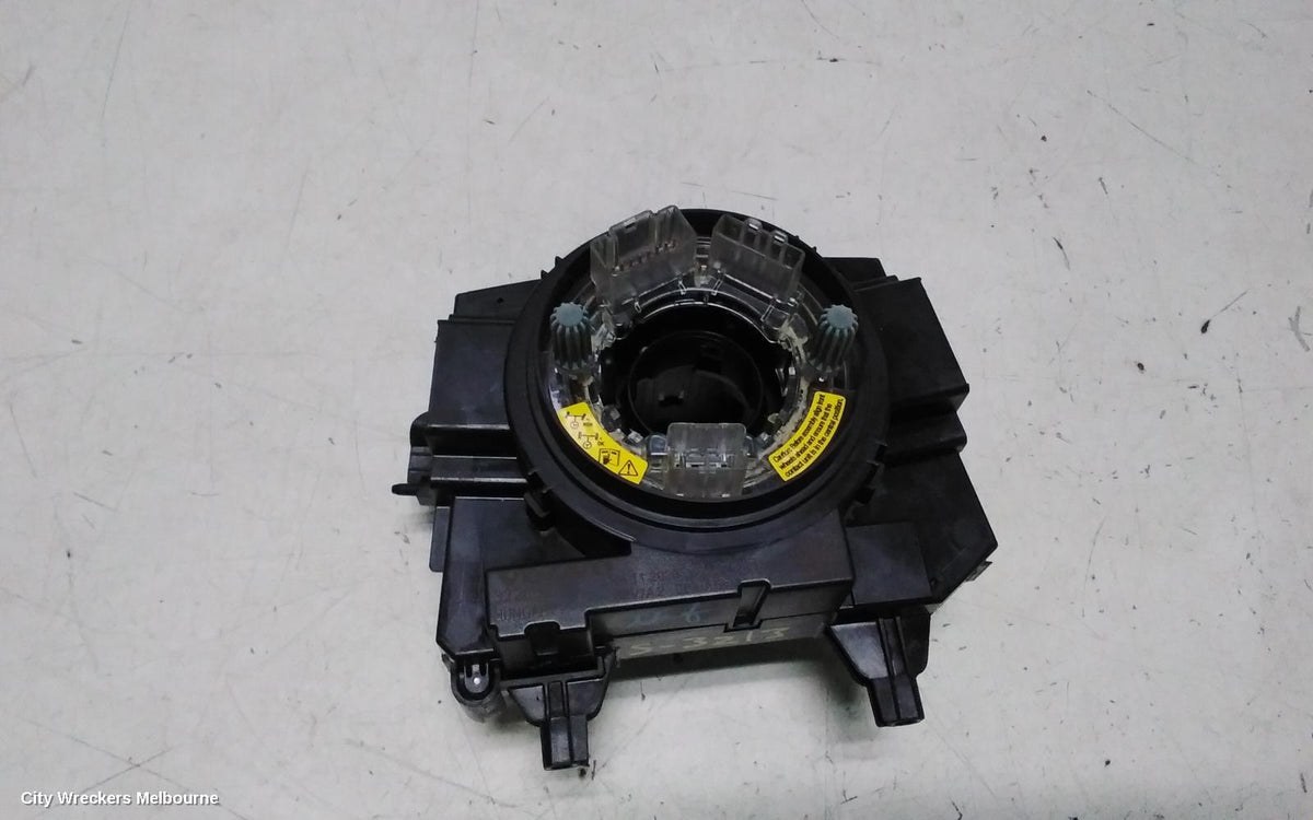 VOLVO XC90 COMBINATION SWITCH, COMBINATION SWITCH ASSY, W/ CLOCKSPRING, MK2, 04/2015 ONWARDS - Image 1