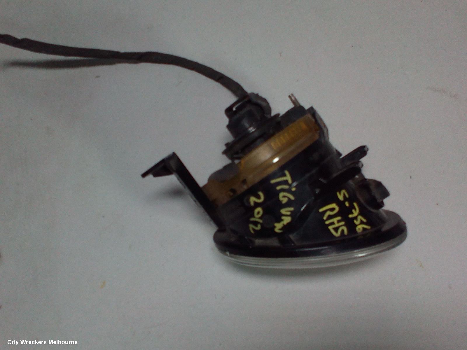 VOLKSWAGEN TIGUAN RIGHT INDICATOR/FOG/SIDE, BUMPER FOGLAMP, 5N, 07/2011 - 08/2016 - Image 3