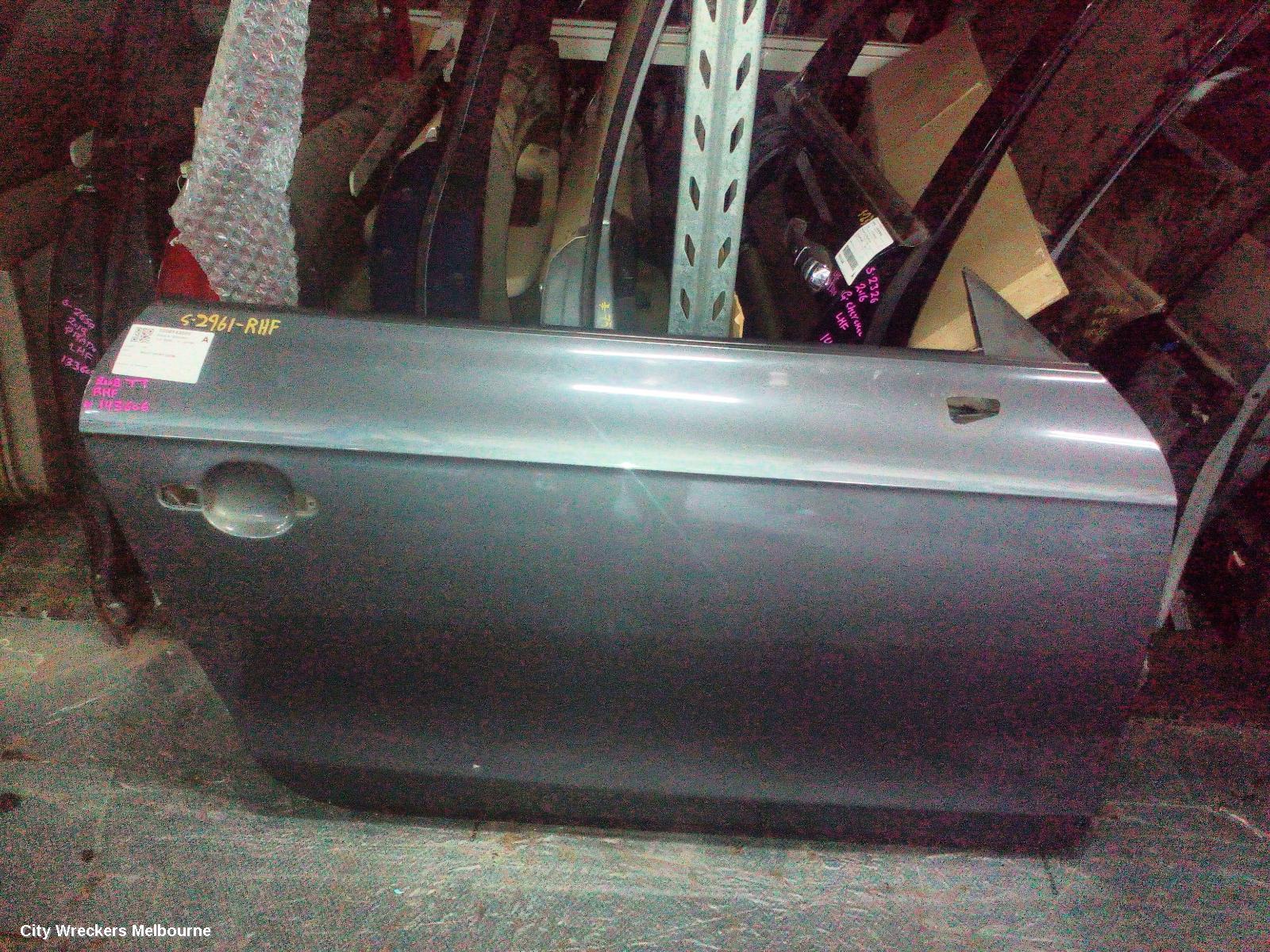 AUDI TT RIGHT FRONT DOOR, 8J, 09/2006 - 12/2014 - Image 1
