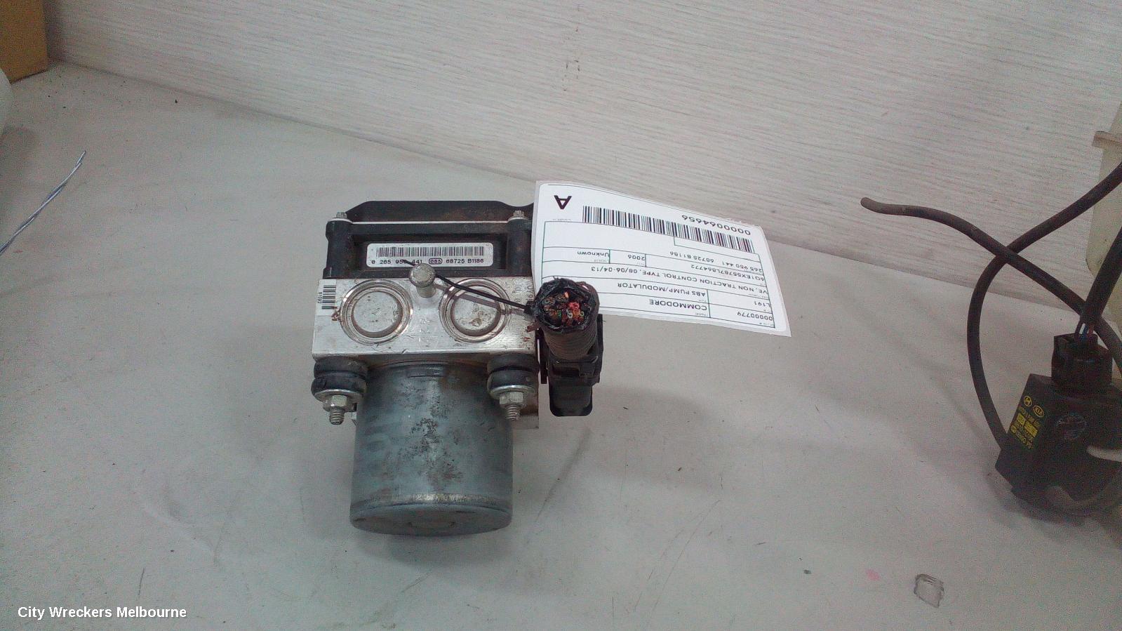 HOLDEN COMMODORE ABS PUMP/MODULATOR, VE, NON TRACTION CONTROL TYPE, 08/2006 - 04/2013 - Image 2