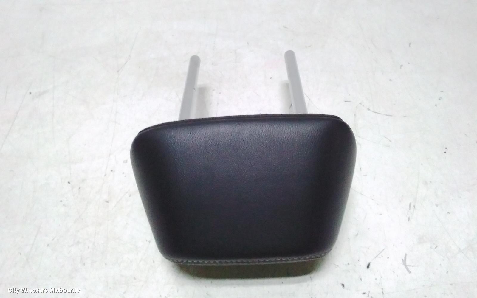 TOYOTA C-HR HEADREST, GEN 1, RH REAR, 12/2016 - 09/2023 - Image 3