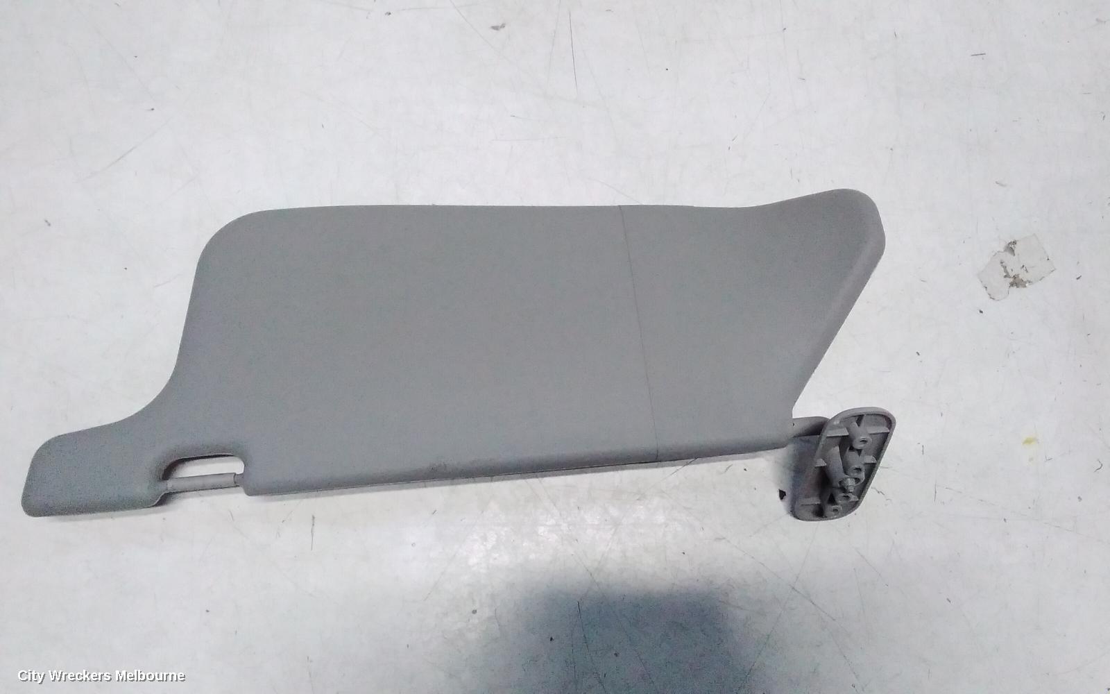 GREAT WALL V200/V240 SUNVISOR, K2, RH SIDE, 04/2011 - 01/2015 - Image 2