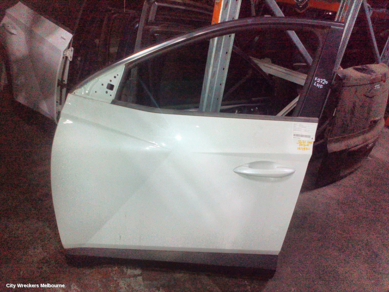HYUNDAI TUCSON LEFT FRONT DOOR, NX4, NON N LINE, 02/2021 ONWARDS - Image 2