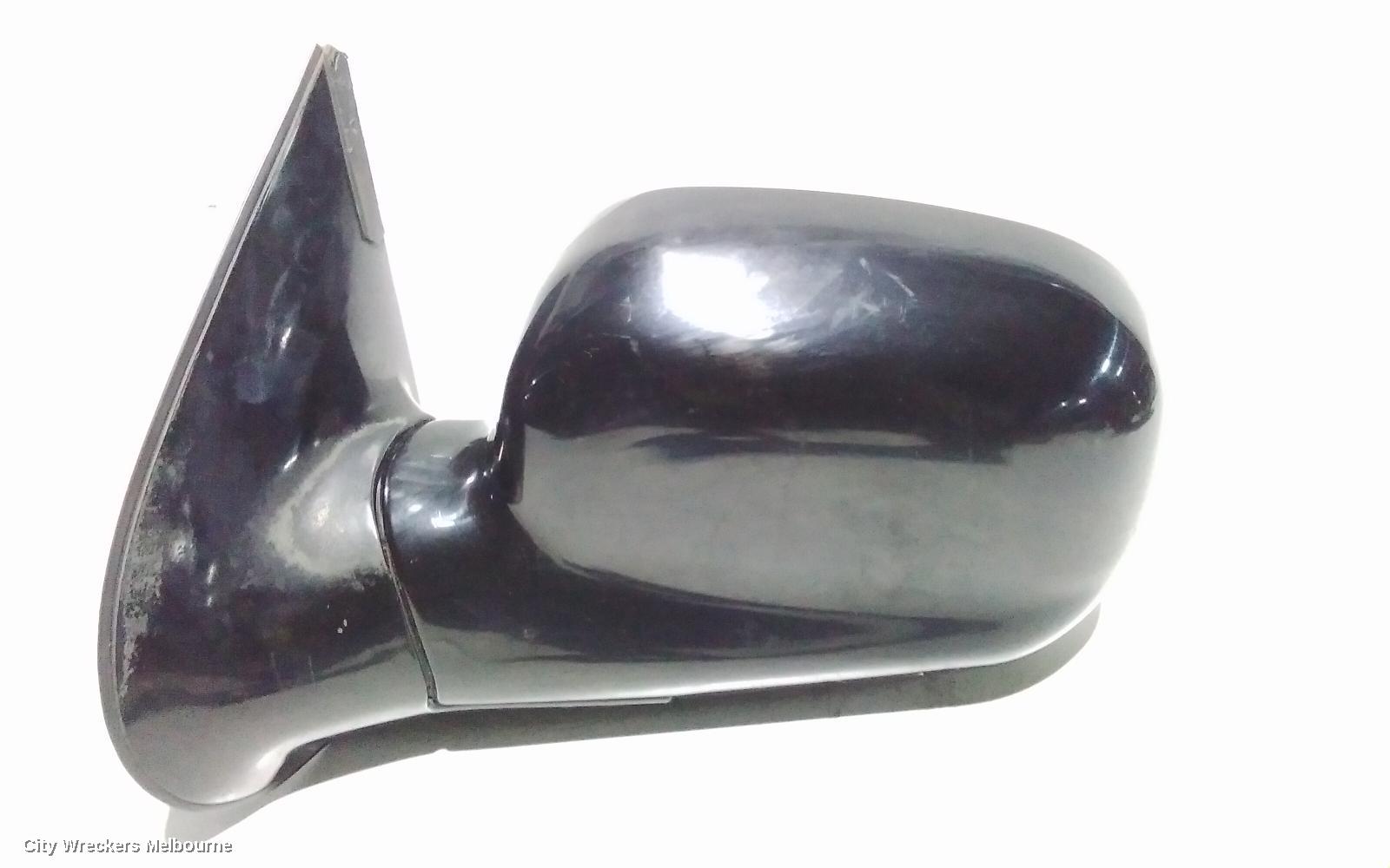 HYUNDAI SANTA FE LEFT DOOR MIRROR, SM, POWER, BLACK, 11/2000 - 11/2005 - Image 2