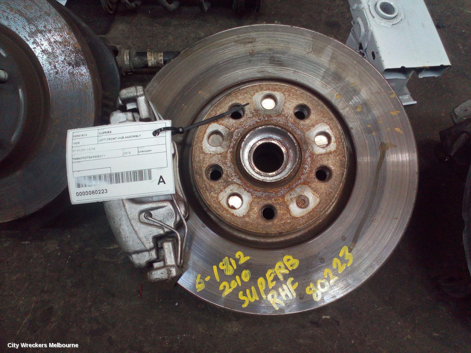 SKODA SUPERB LEFT FRONT HUB ASSEMBLY, FWD, 3T, 03/2009 - 12/2015 - Image 1