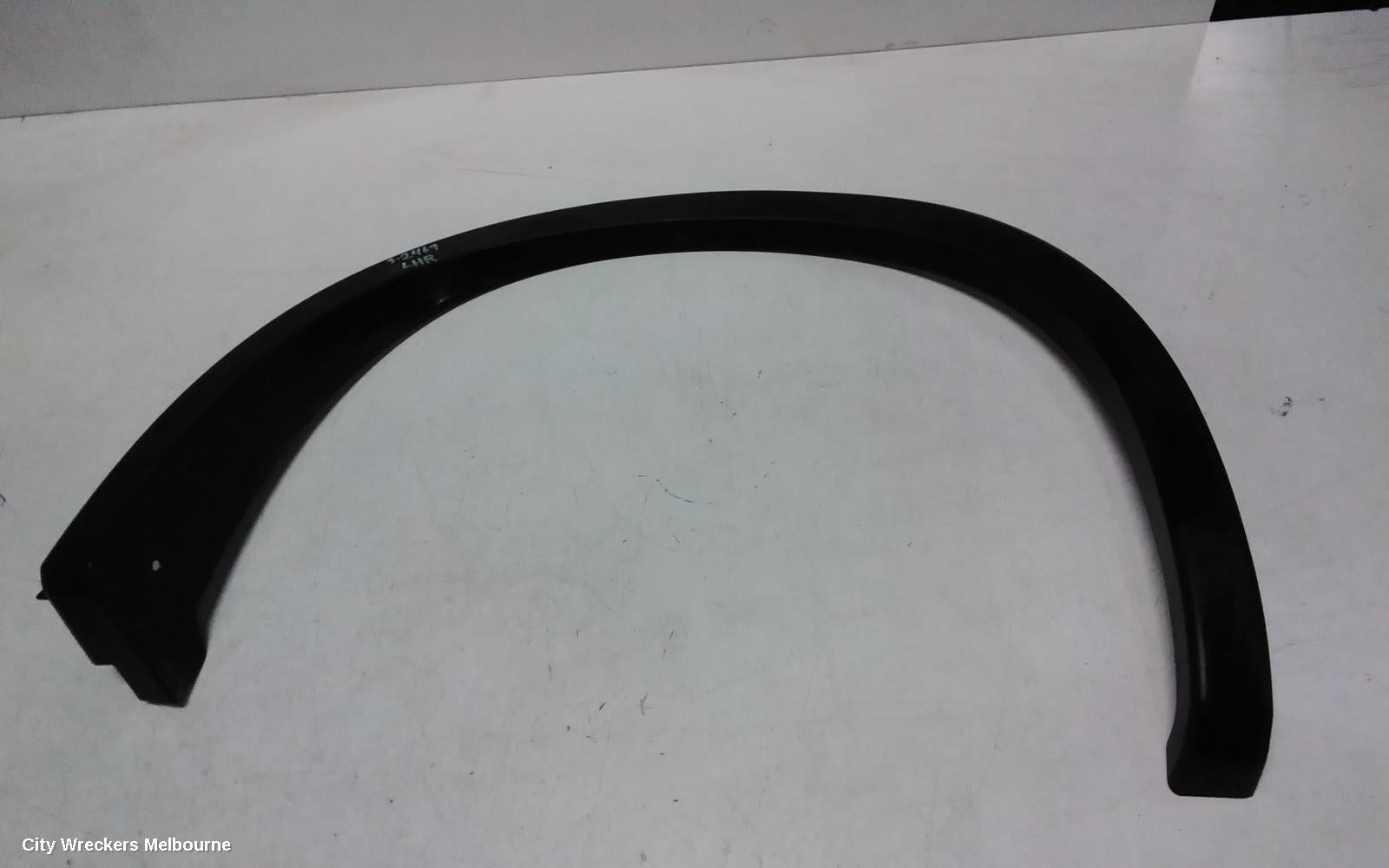 MITSUBISHI OUTLANDER WHEEL ARCH FLARE, ZM, LH REAR, 08/2021 ONWARDS - Image 3