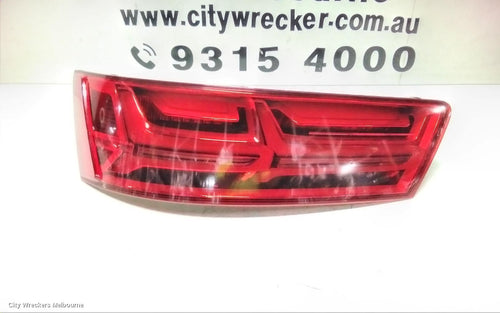AUDI Q7 LEFT TAILLIGHT, 4M, IN LIFTGATE, OPT 8SK 4PIN, 09/2015 - 03/2020 - Image 2