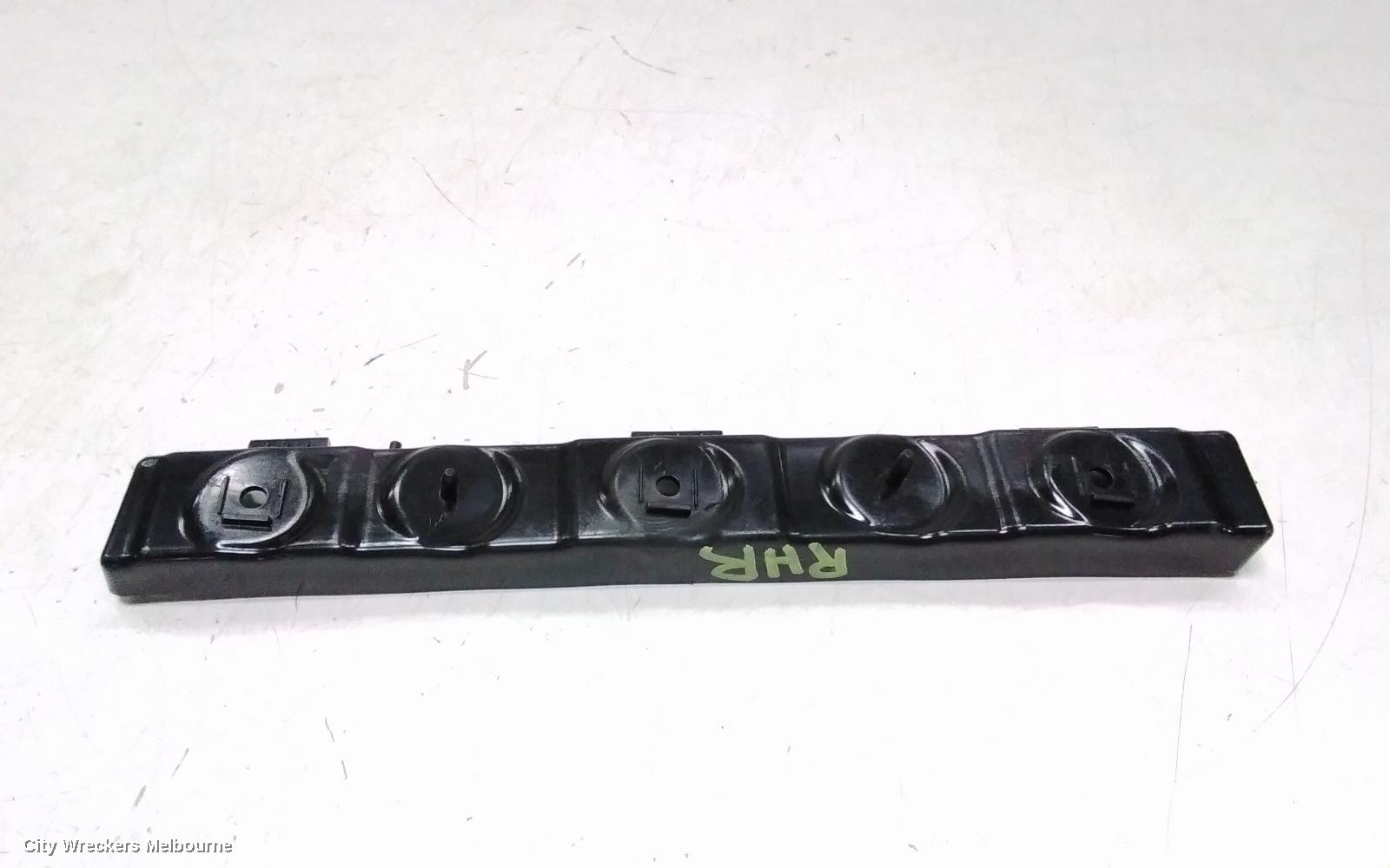 LDV G10, SV7A/SV7C, WAGON/VAN, 04/2015 ONWARDS, RHR BAR BRAKET: 120021 - Image 3