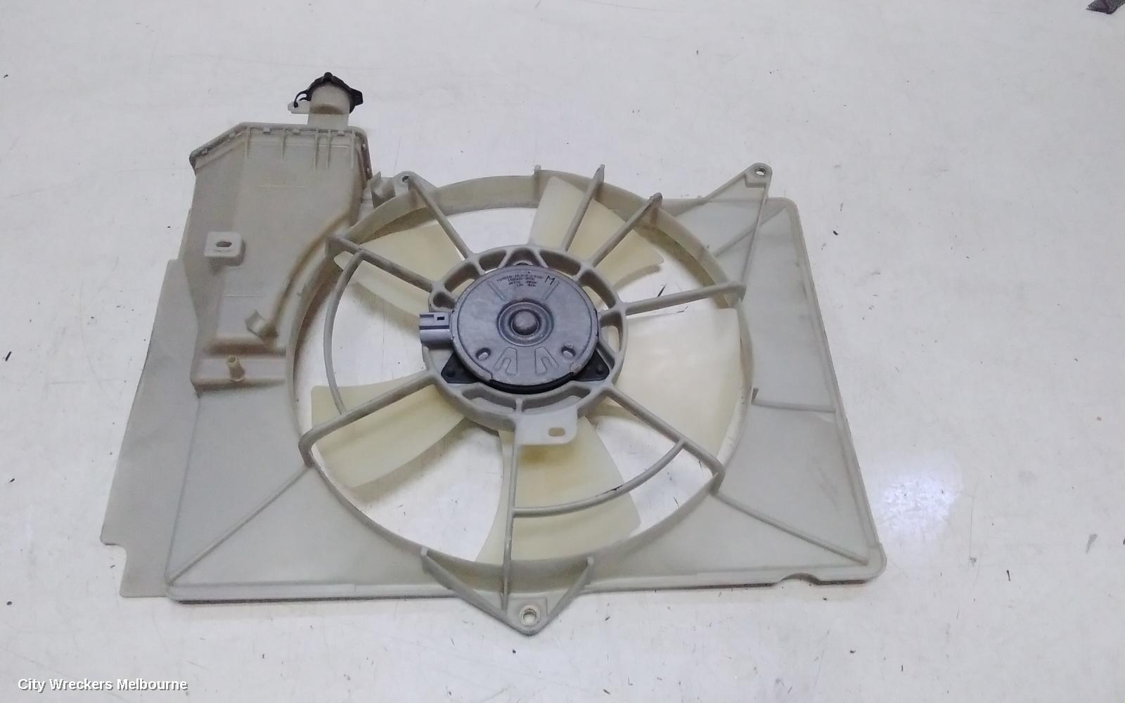 TOYOTA ECHO FAN, RADIATOR FAN AND SHROUD, NCP10R, 10/1999 - 09/2005 - Image 2