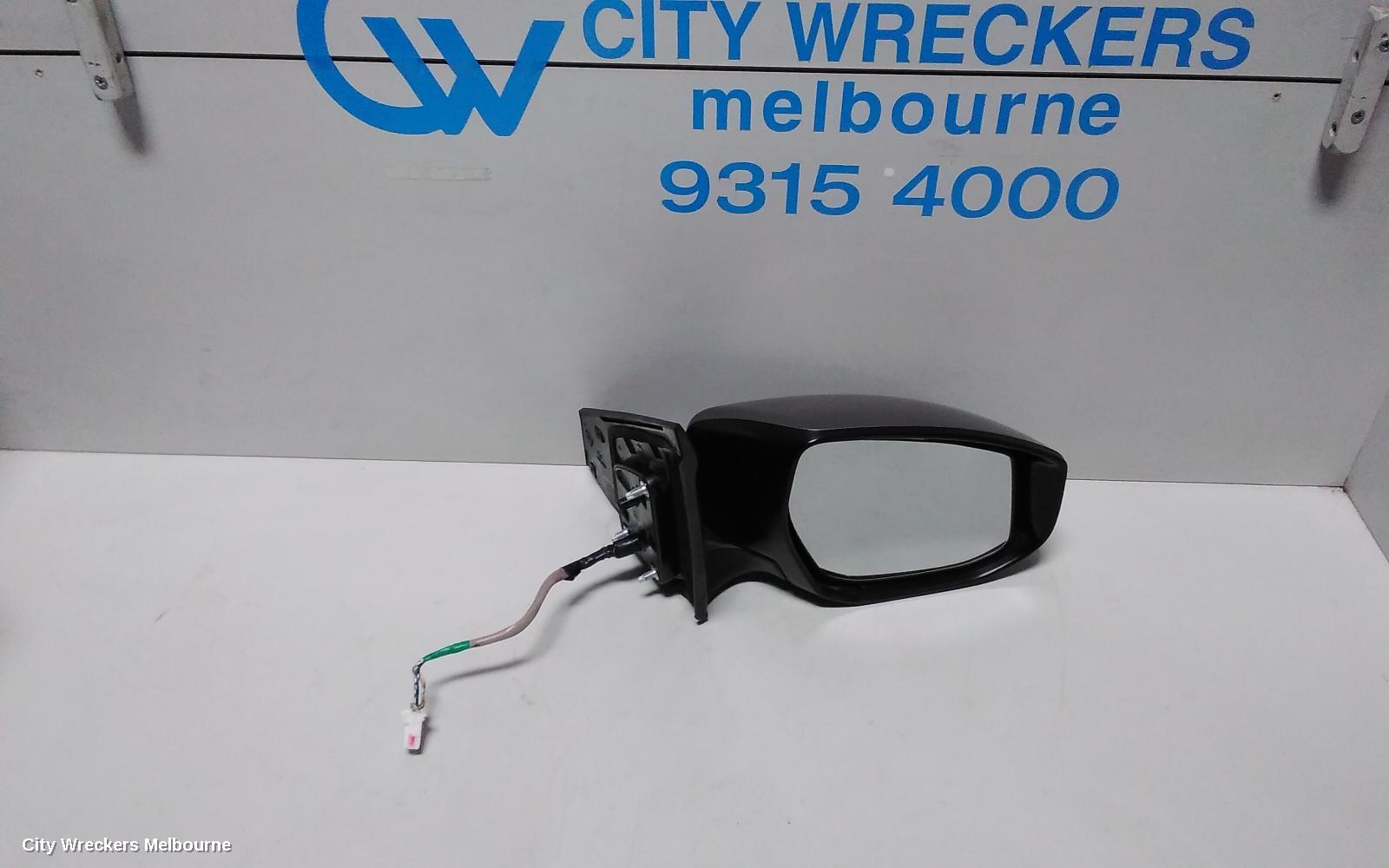 NISSAN PULSAR RIGHT DOOR MIRROR, B17, SEDAN, MANUAL FOLD TYPE, 12/2012 - 12/2017 - Image 1