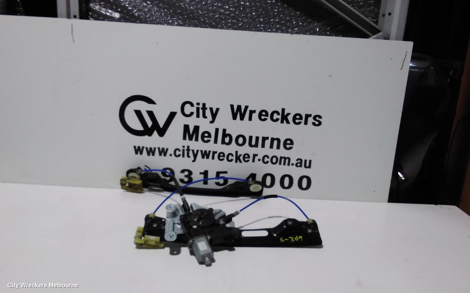 HOLDEN MALIBU RIGHT FRONT WINDOW REG/MOTOR, DOOR REGULATOR ASSY (REG AND MOTOR), V300, 04/2013 - 12/2017 - Image 1