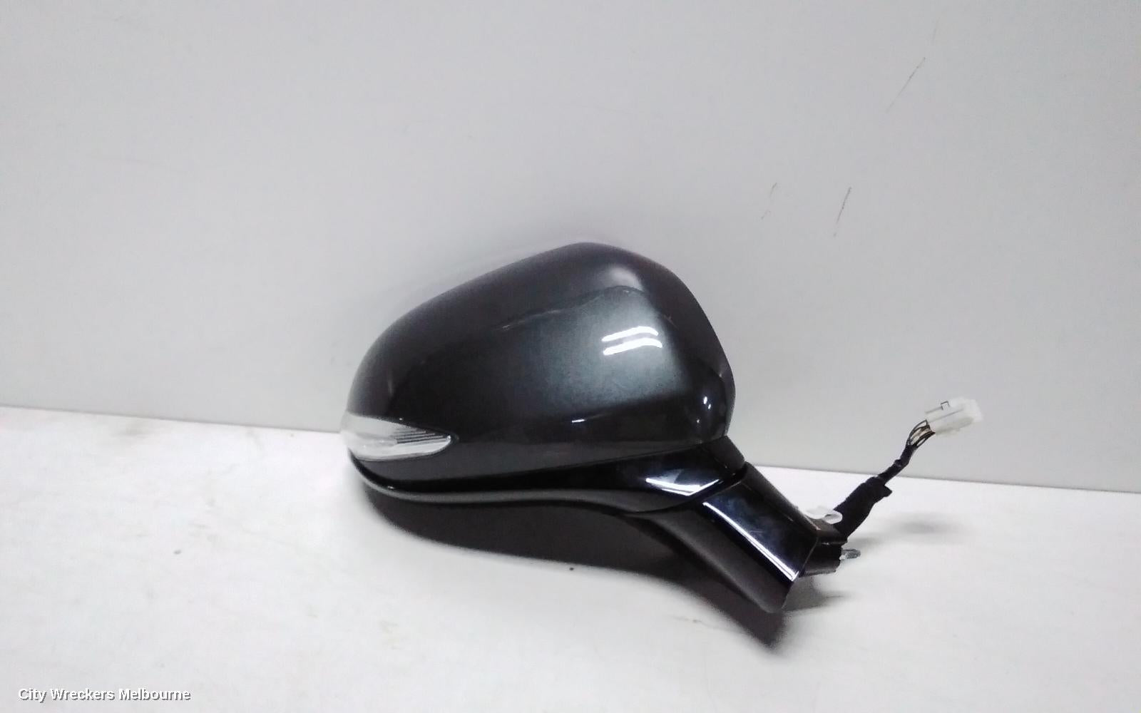 HYUNDAI SANTA FE RIGHT DOOR MIRROR, TM, ACTIVE, MANUAL TYPE, 03/2018 - 09/2020 - Image 2