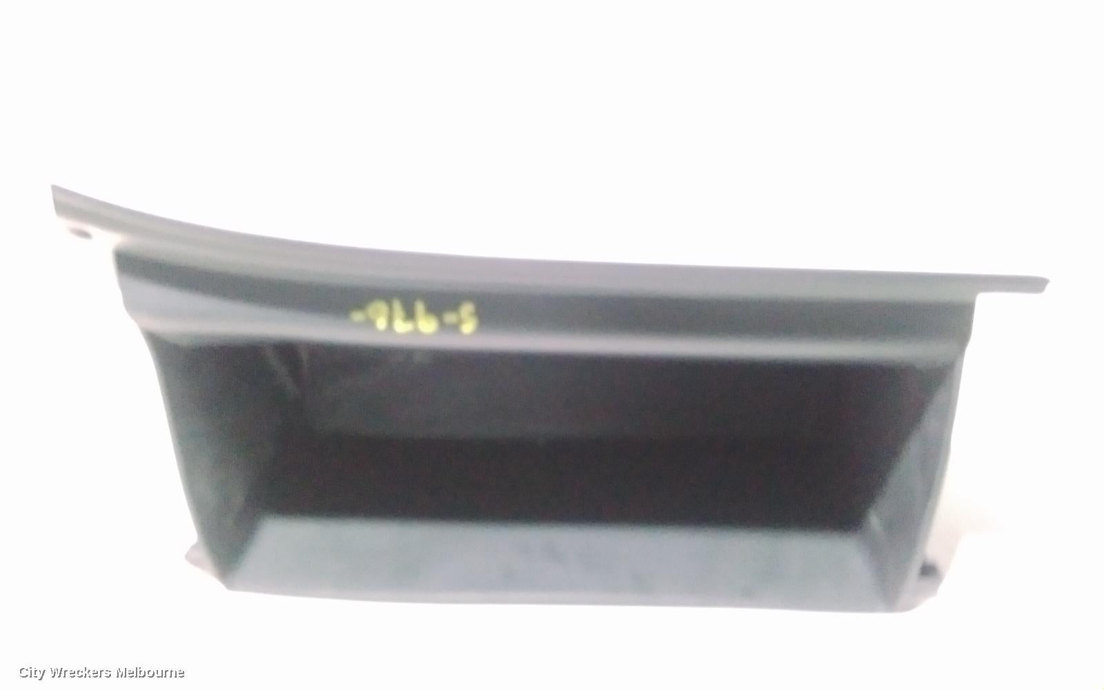 TOYOTA KLUGER GLOVE BOX, XU50 SERIES, 03/2014 - 02/2021 - Image 3