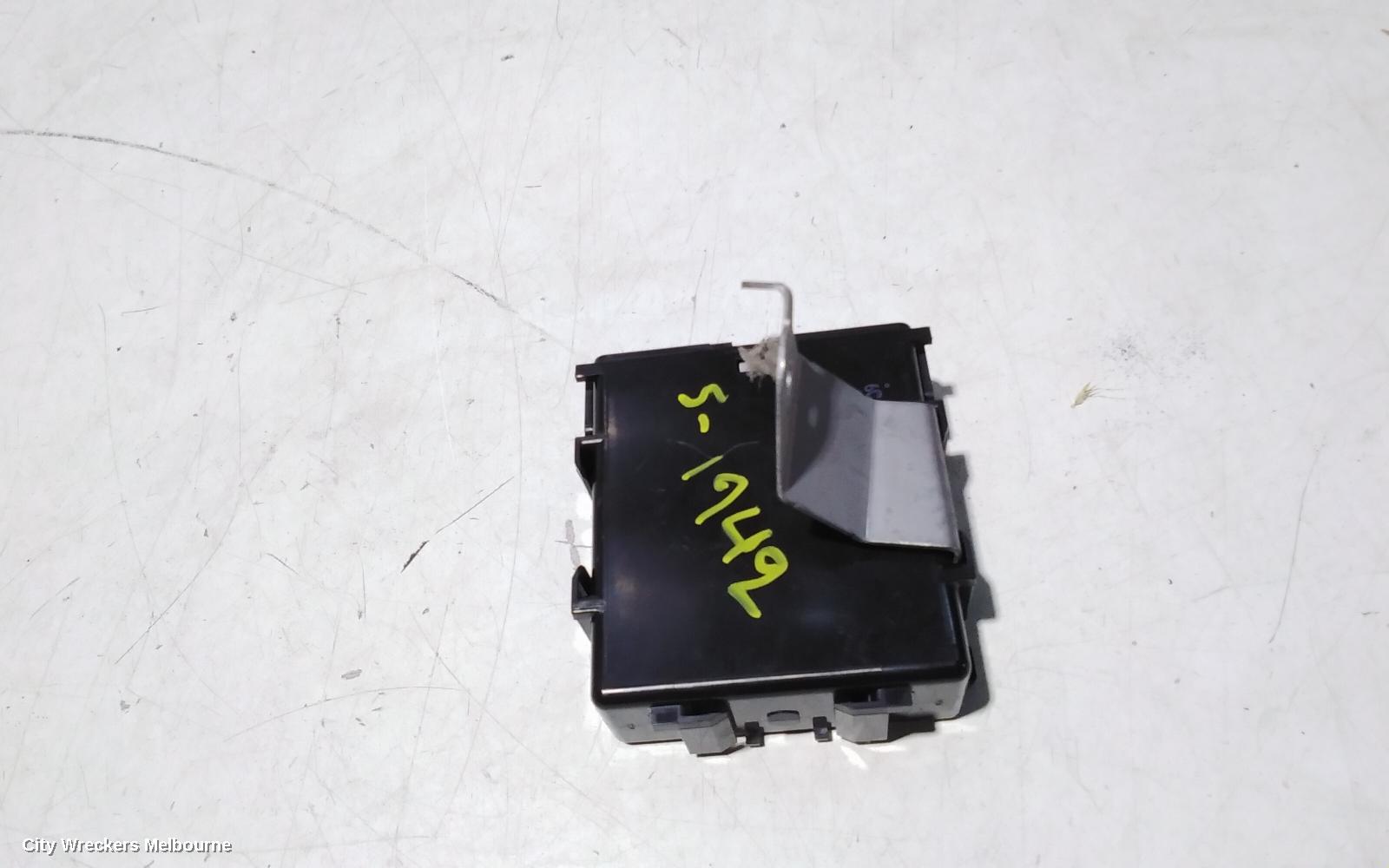 TOYOTA HIACE, 300 SERIES, 02/2019 ONWARDS, WIPER RELAY 85940-26050: 107441 - Image 3