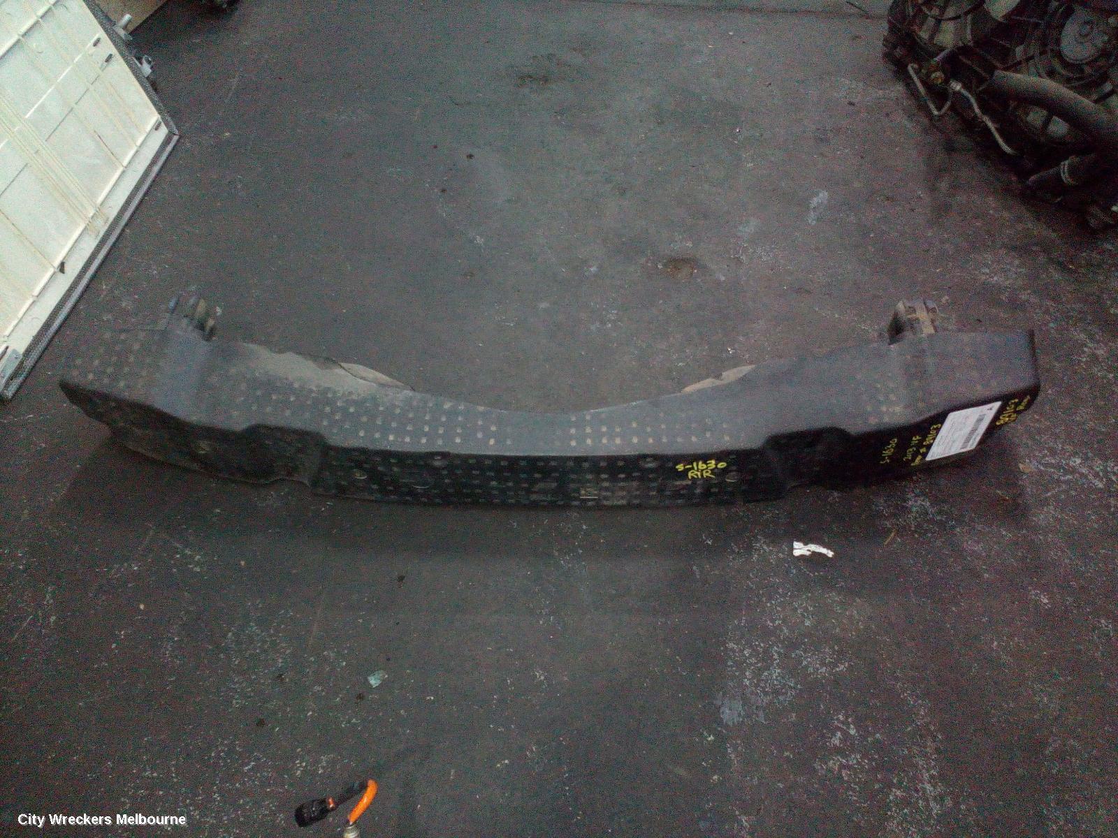 HOLDEN COMMODORE R/BAR BRACKET/REINFO, MAIN REINFORCEMENT, FOAM ABSORBER TYPE, VF, SEDAN, 05/2013 - 12/2017 - Image 1