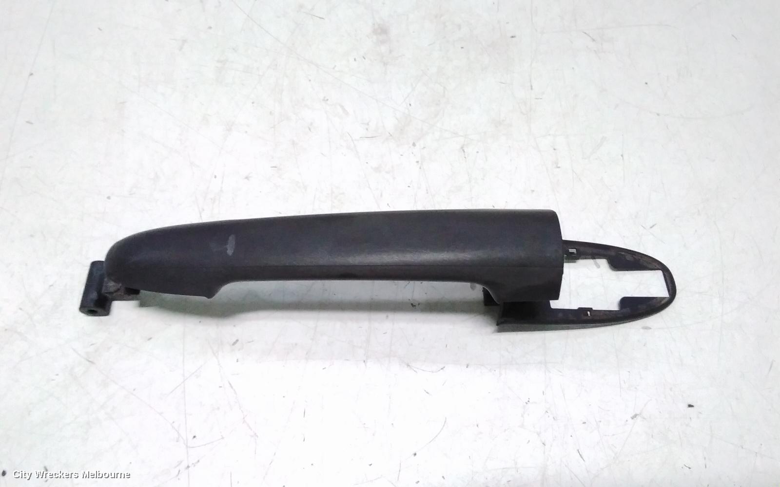 MERCEDES SPRINTER DOOR HANDLE, OUTER, RH FRONT, VAN, 10/2006 - 04/2018 - Image 2