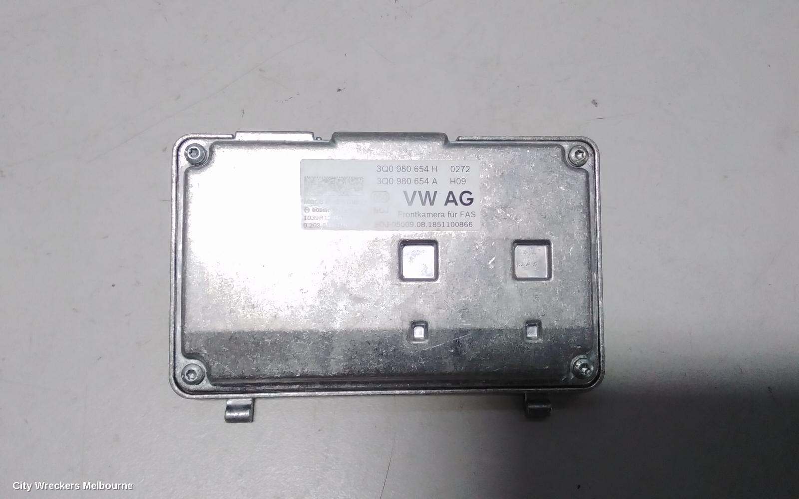 VOLKSWAGEN TIGUAN REVERSE CAMERA, FRONT CAMERA, 5NA, 06/2016 ONWARDS - Image 3