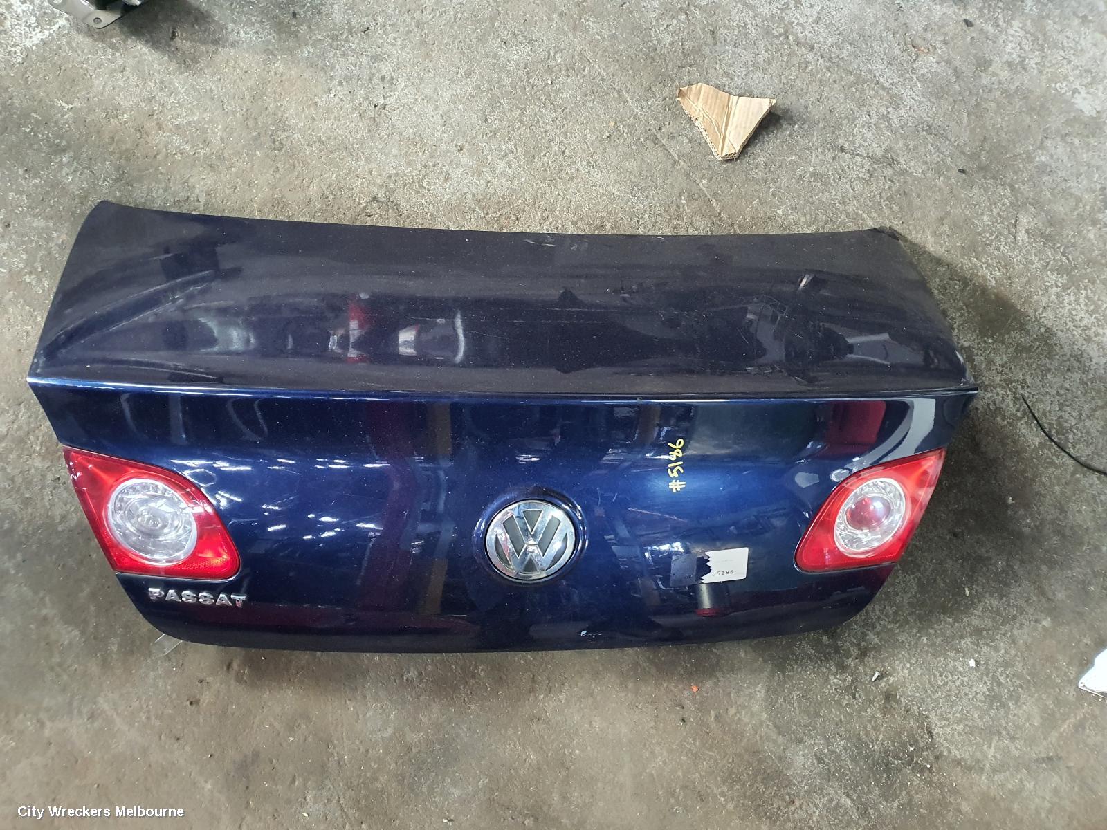 VOLKSWAGEN PASSAT BOOTLID/TAILGATE, BOOTLID, 3C/MK6 B6, SEDAN, NON SPOILER TYPE, 03/2006 - 09/2010 - Image 2