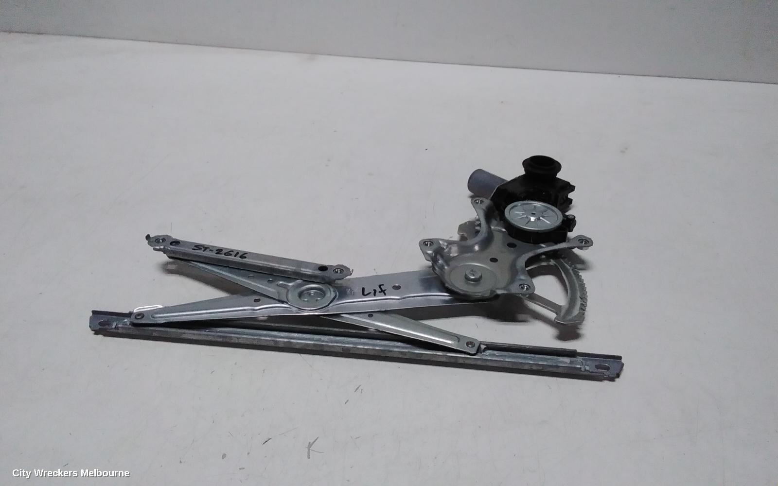TOYOTA C-HR LEFT FRONT WINDOW REG/MOTOR, DOOR REG ASSY (REG AND MOTOR), GEN 1, 12/2016 ONWARDS - Image 2
