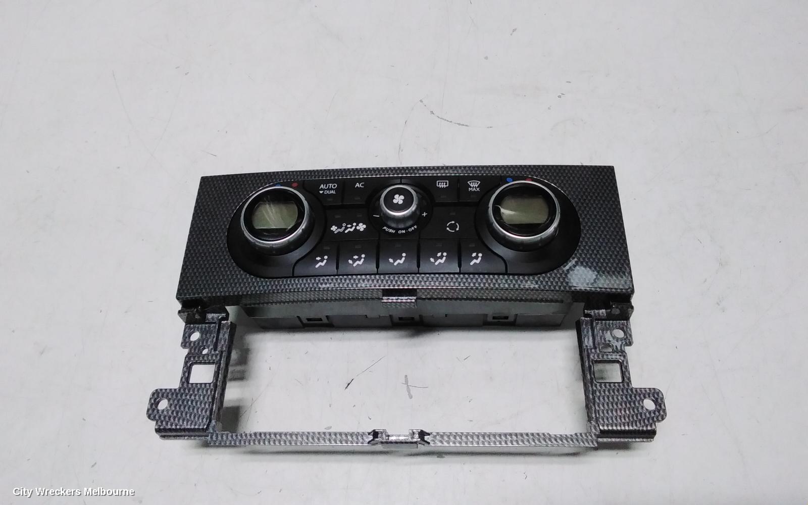 RENAULT KALEOS HEATER/AC CONTROLS, H45, DIGITAL CLIMATE CONTROL TYPE, 09/2008 - 04/2016 - Image 1