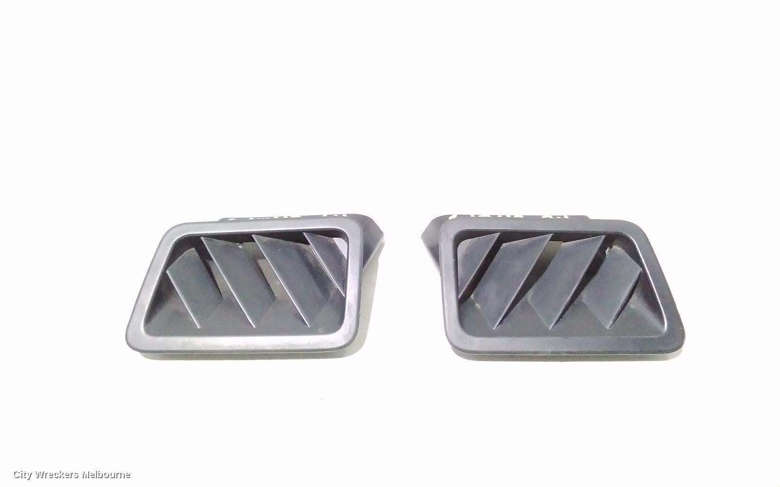 SUBARU WRX, V1, 03/2014 - 10/2021, RHS AND LHS TOP DASH AIR VENTS *PAIR*: 98172 - Image 2
