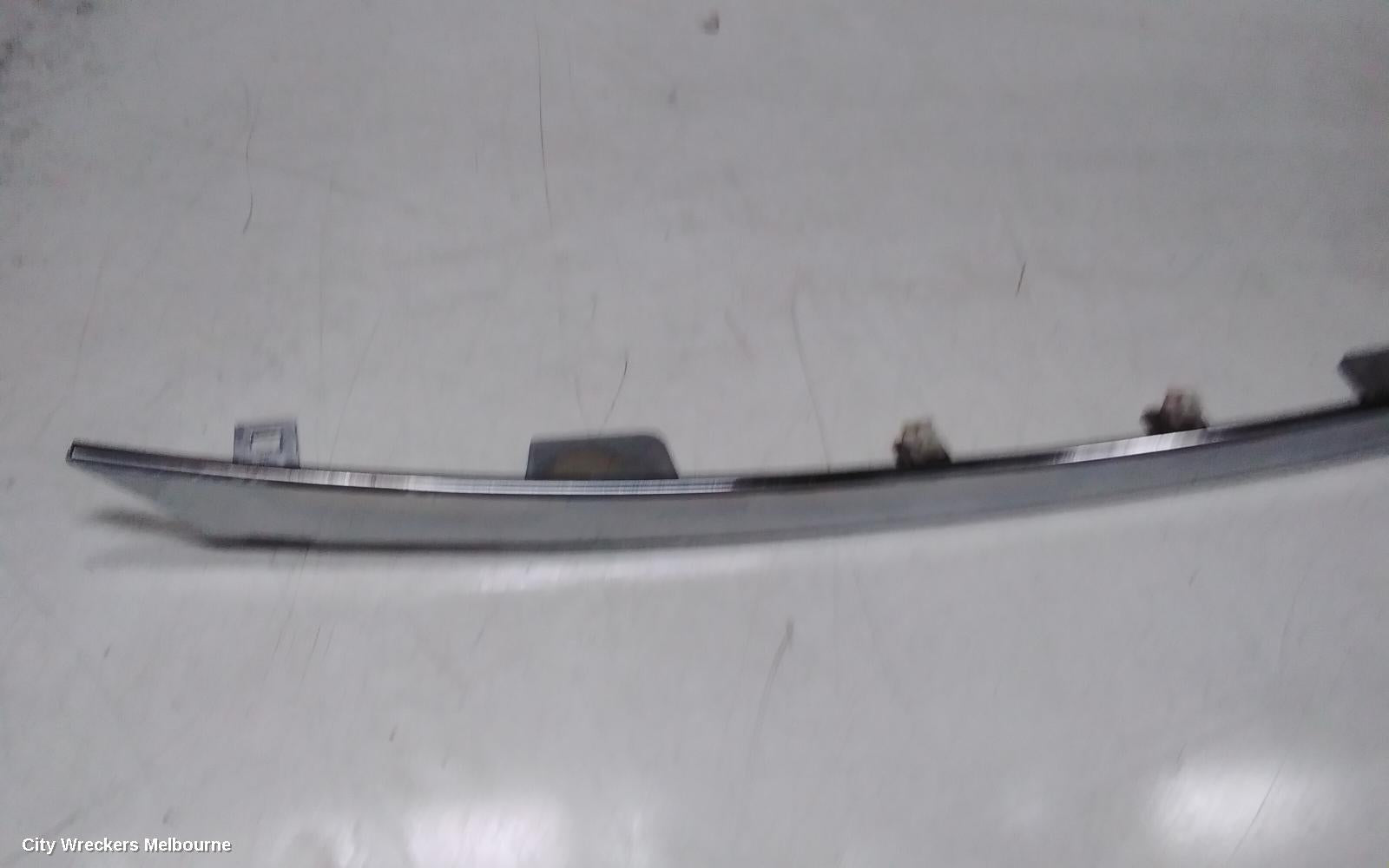 HONDA CITY REAR GARNISH, BOOTLID GARNISH (CENTRE), GM6, 01/2014 - 09/2020 - Image 3