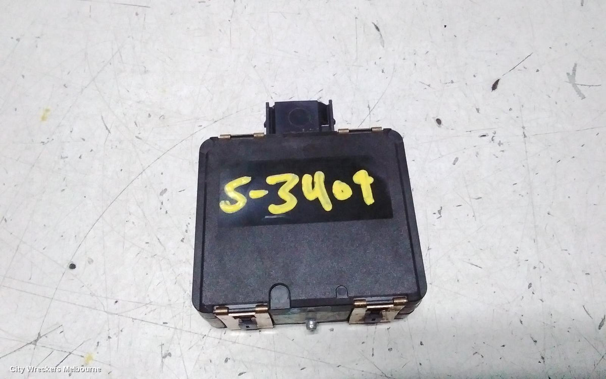 VOLKSWAGEN GOLF, GEN 7, 11/2012 - 08/2020, 3QF 907 561 D ~ FRONT RADAR MODULE: 147427 - Image 1