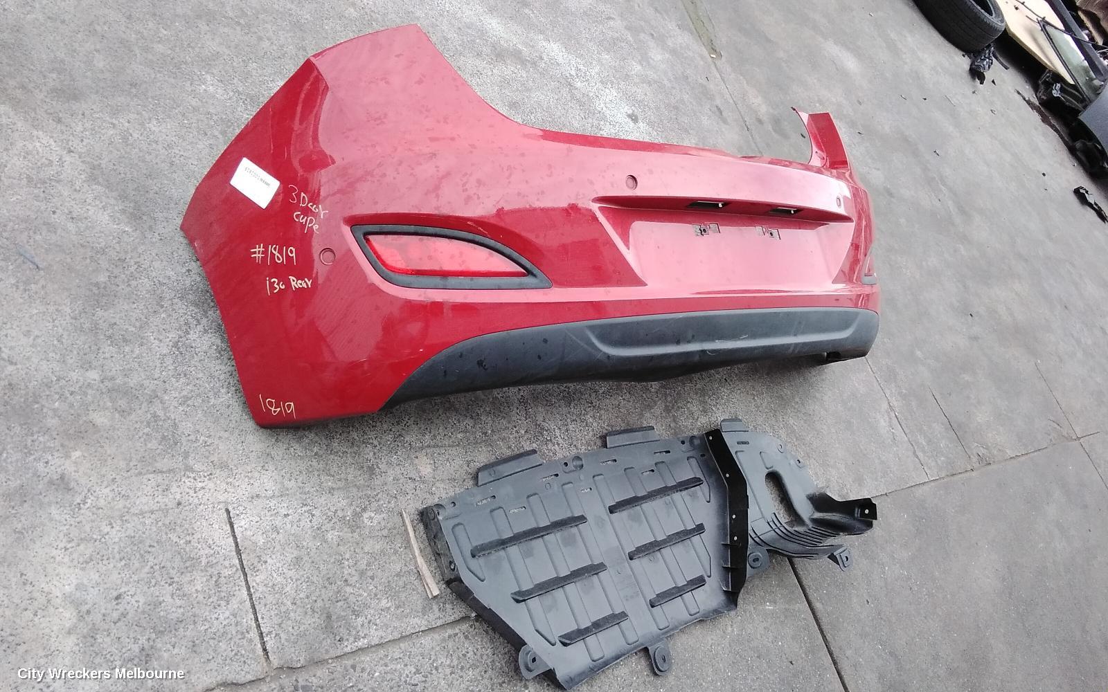 HYUNDAI I30 REAR BUMPER, GD, 3DR HATCH, W/ PARK SENSOR TYPE, 07/2013 - 03/2015 - Image 3