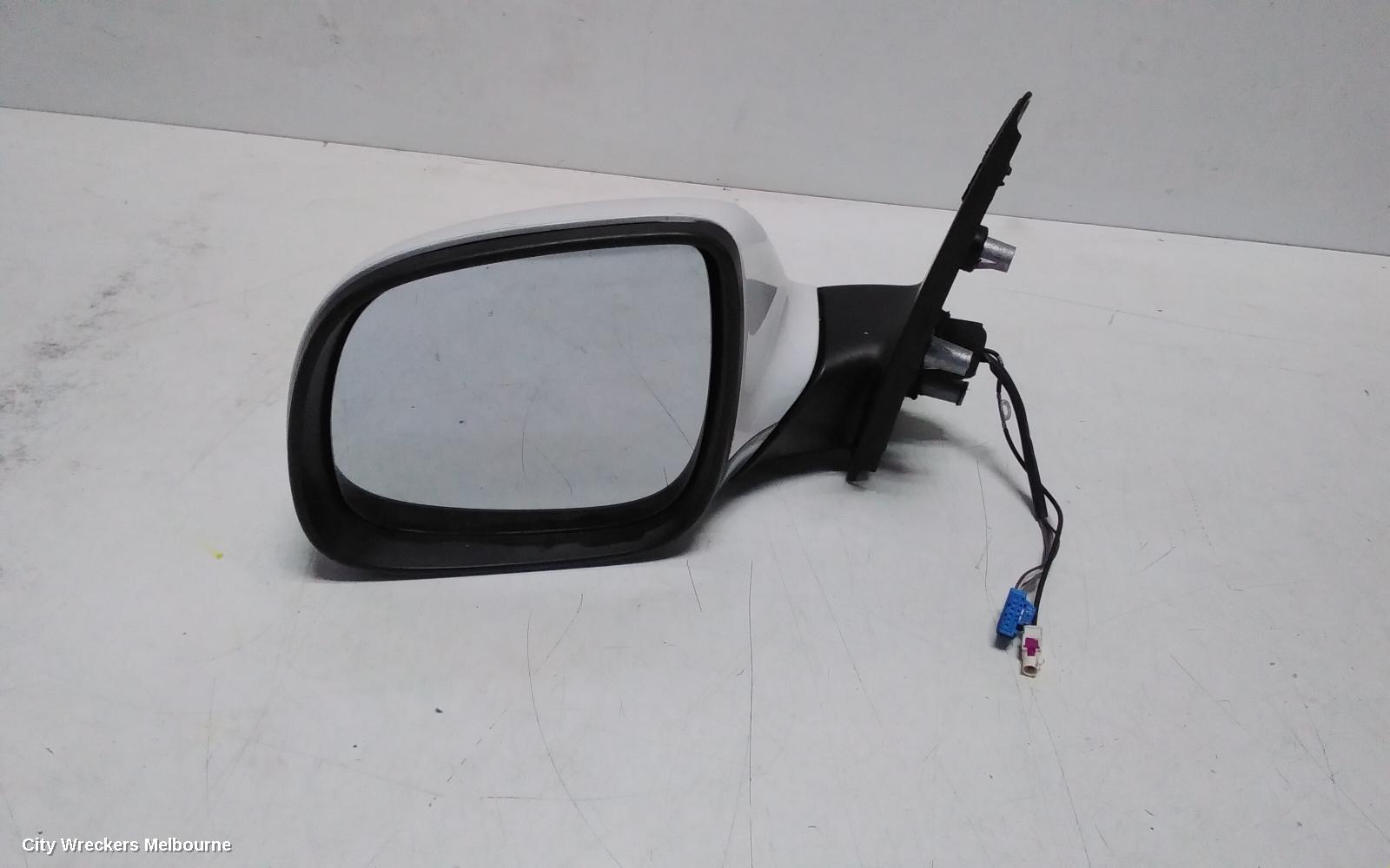 VOLKSWAGEN AMAROK LEFT DOOR MIRROR, 2H, MANUAL FOLD, PARTIAL COLOUR CODED/BLACK, 10 PIN (5 WIRE) TYPE, 07/2013 - 09/2022 - Image 1