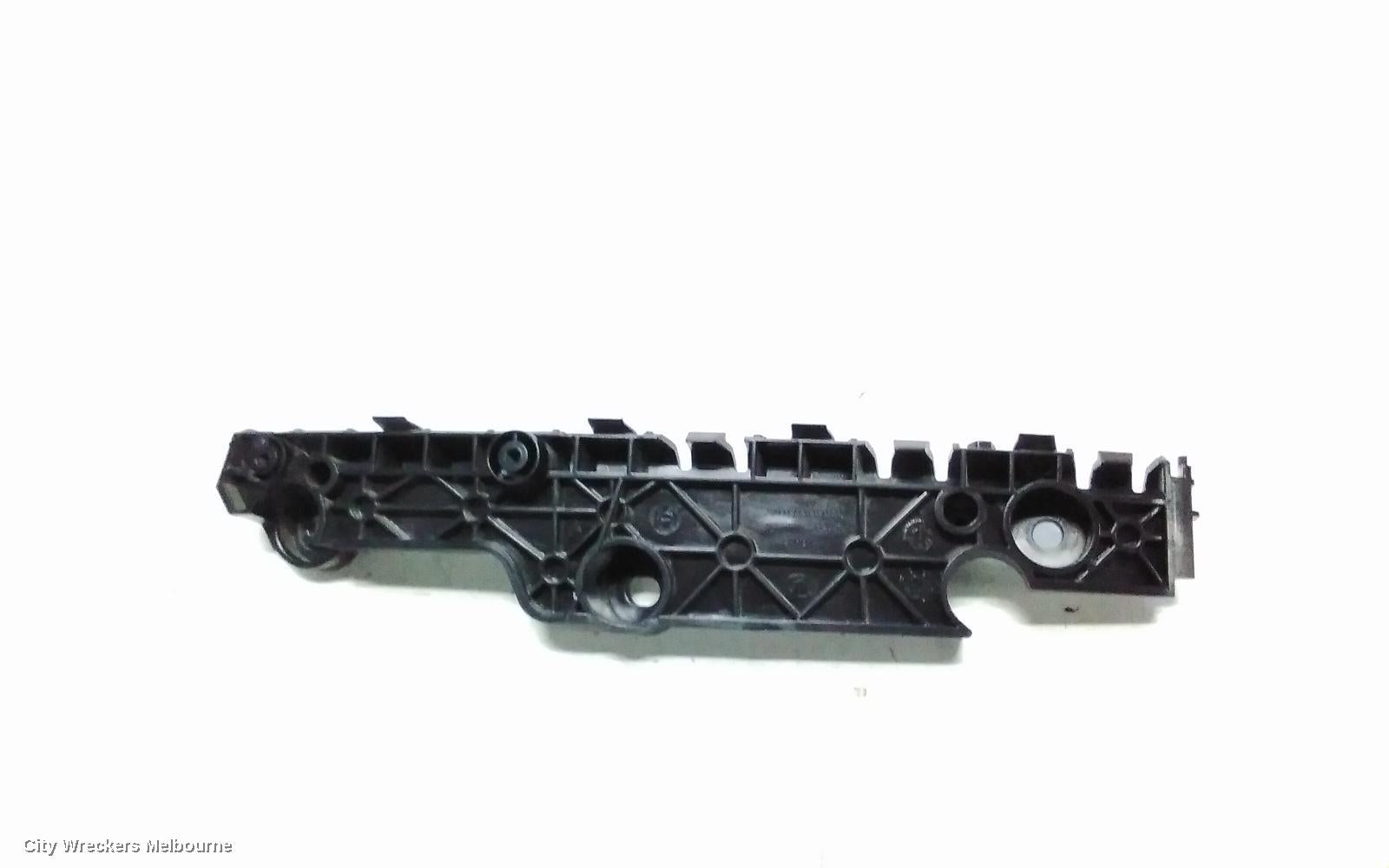 GREAT WALL CANNON UTE, NPW, 09/2020 ONWARDS, RHF BAR BRAKET: 118748 - Image 1