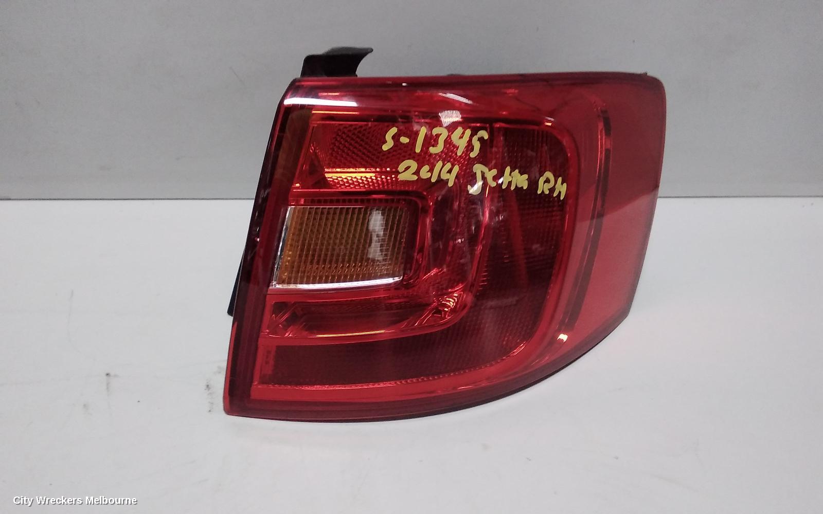 VOLKSWAGEN JETTA RIGHT TAILLIGHT, 1B, IN BODY, W/ HALOGEN, TINTED TYPE, 11/2014 - 12/2017 - Image 2